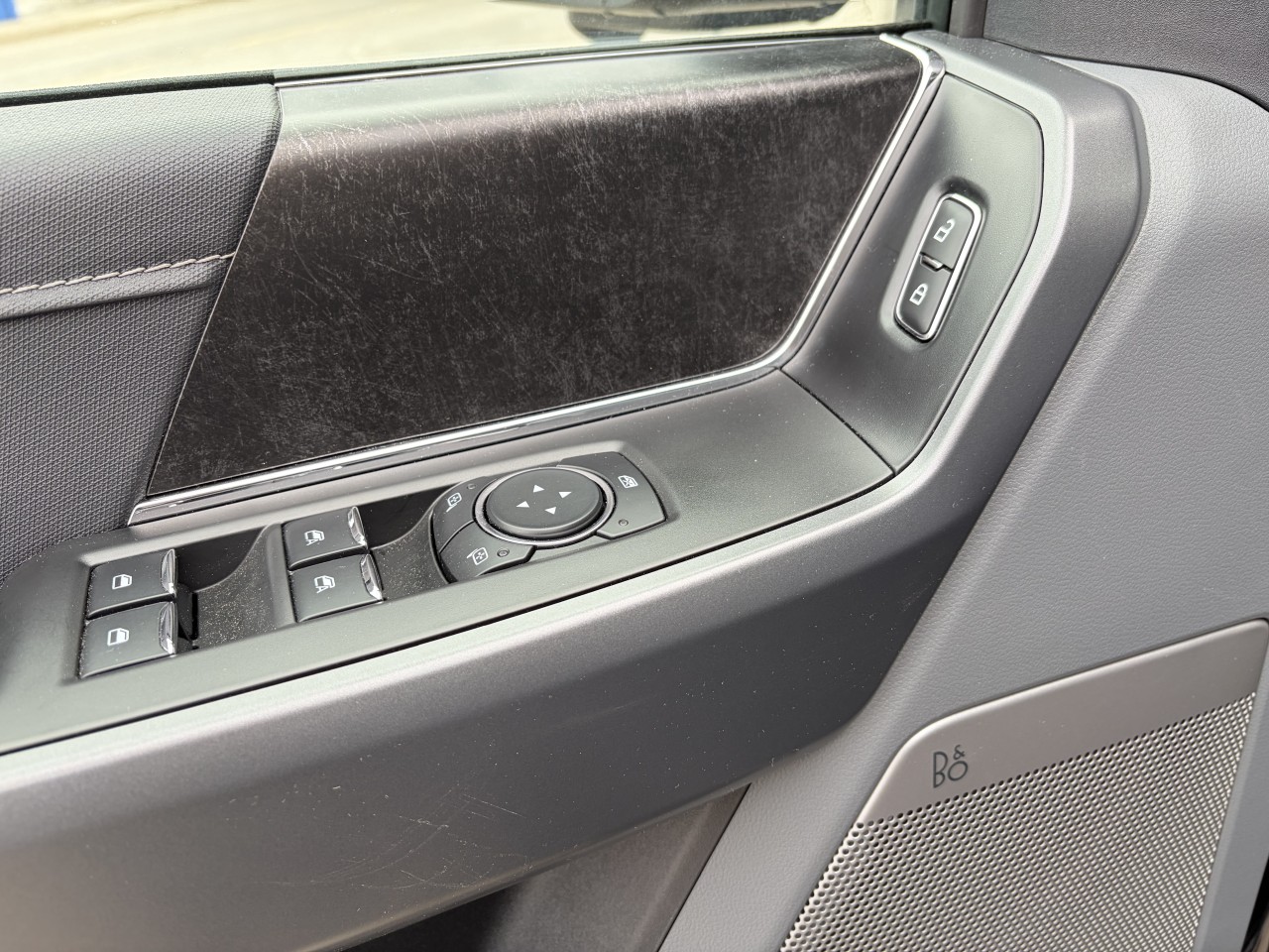 2025 Ford F-150 Lightning FLASH Main Image