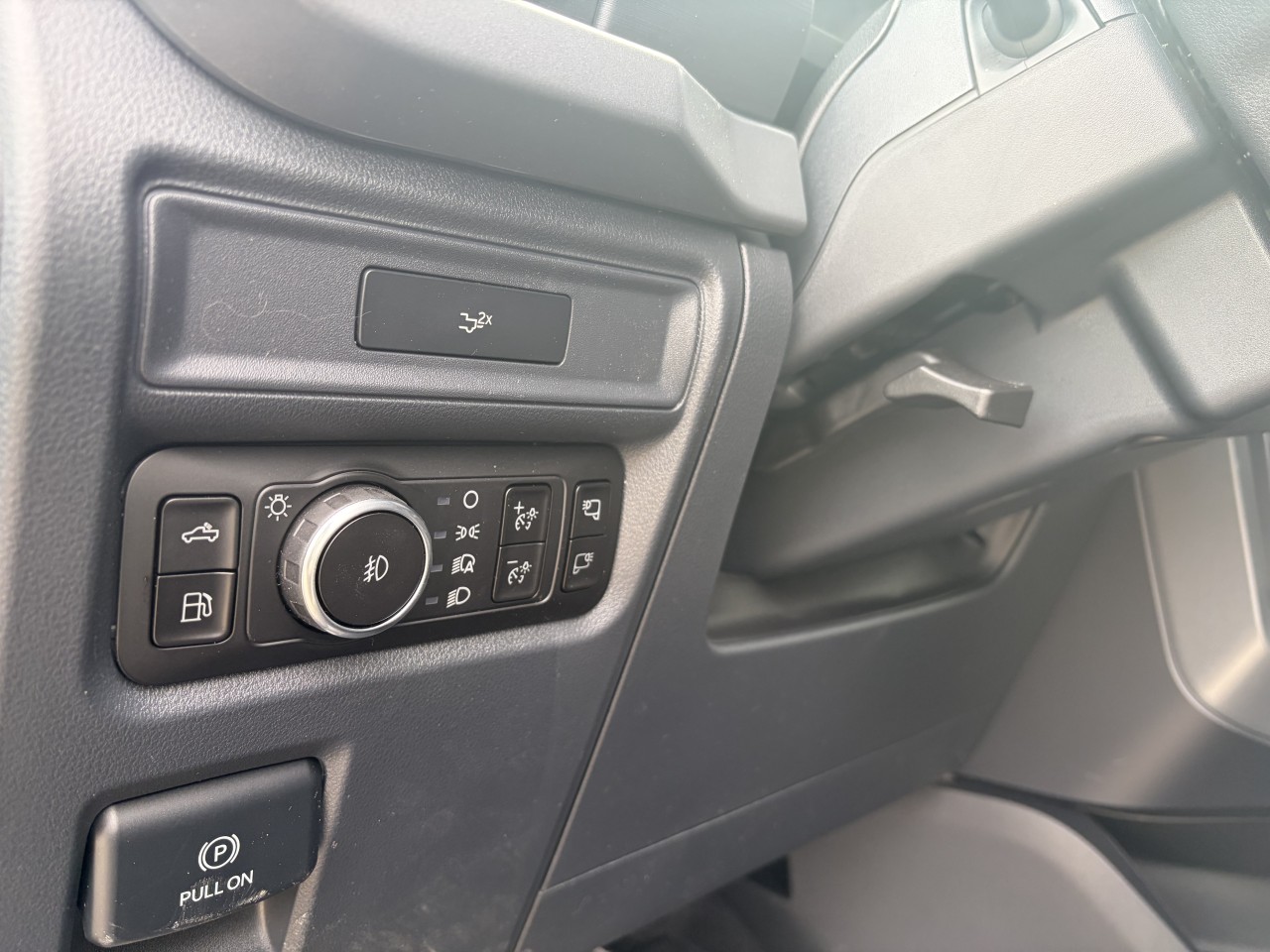 2026 Ford F-150 XLT Main Image