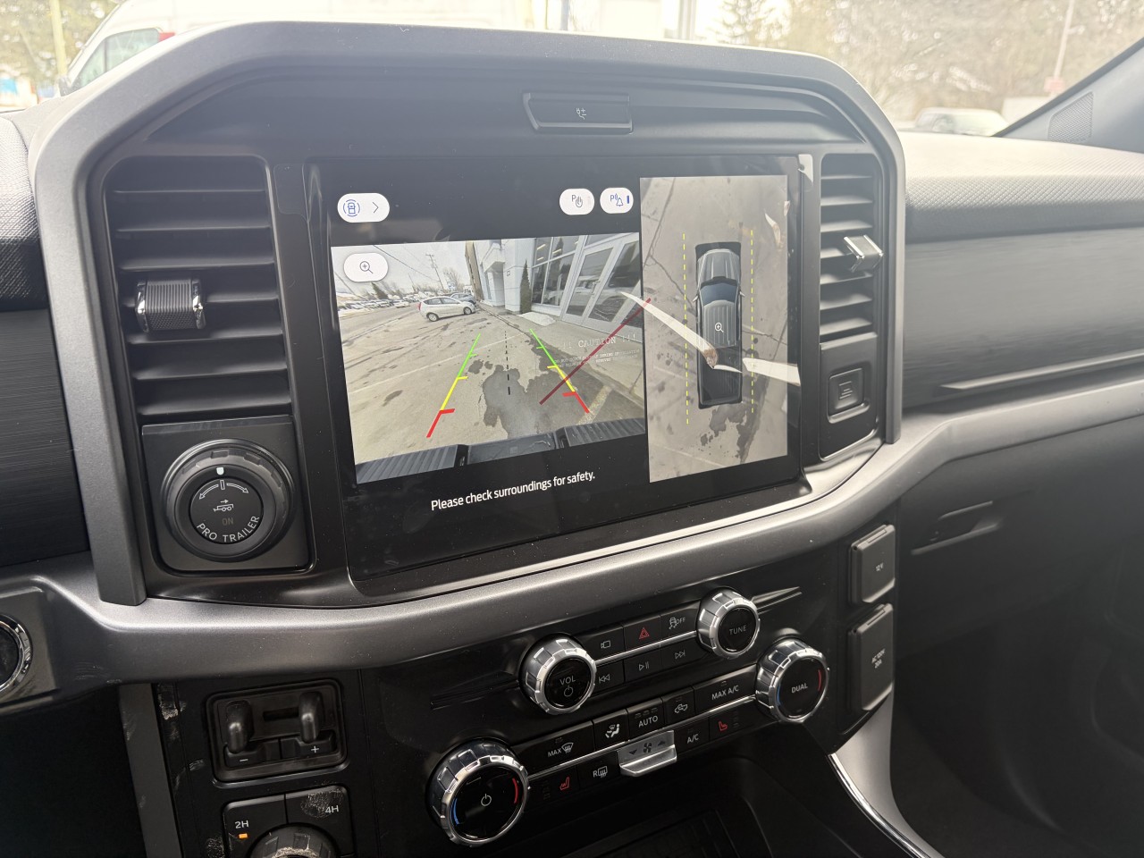 2026 Ford F-150 XLT Main Image