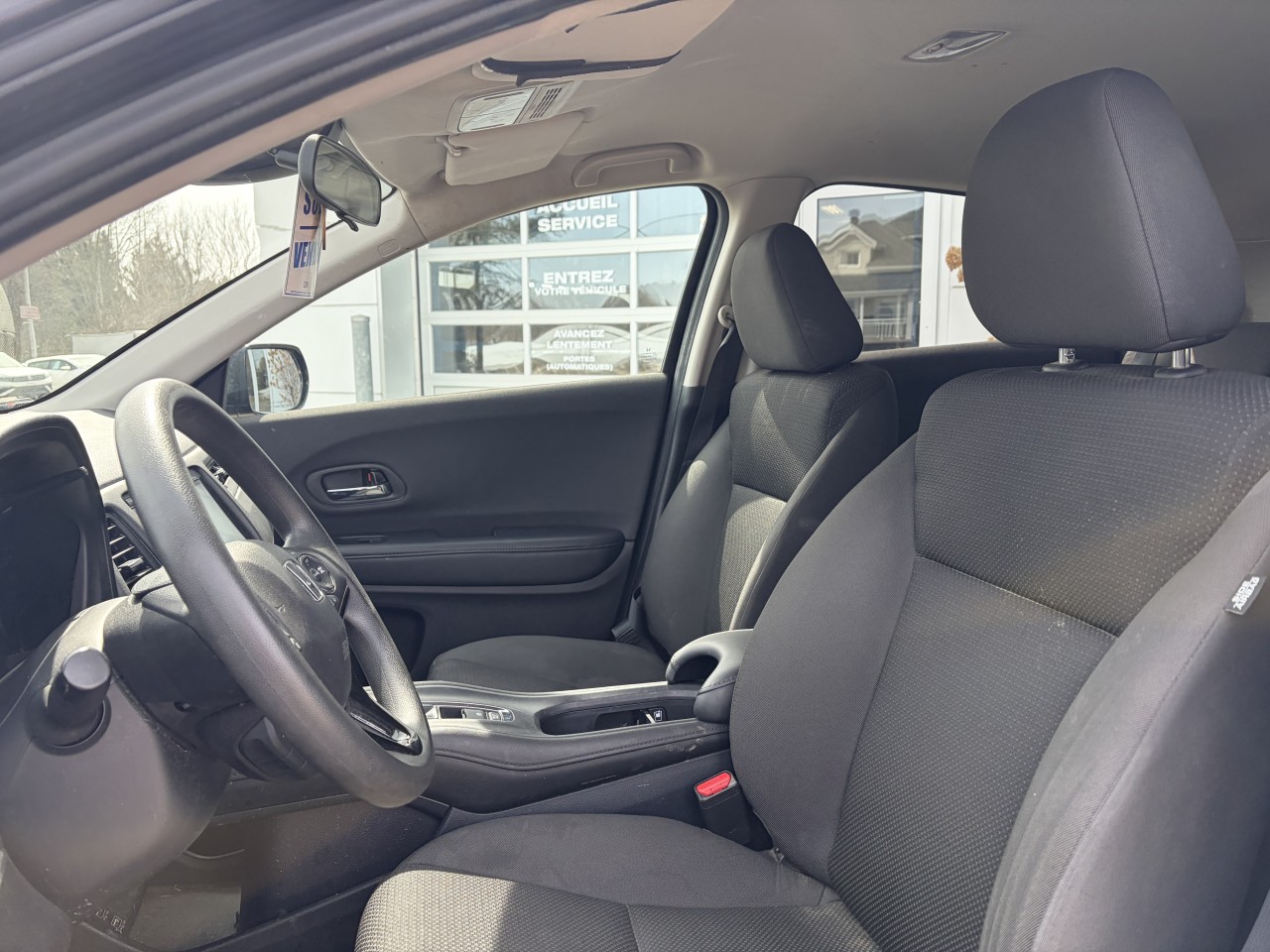 2022 Honda HR-V LX AWD Main Image