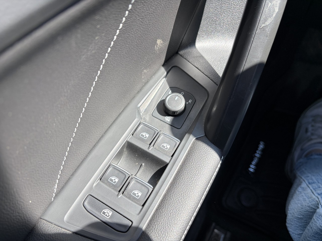 2024 Volkswagen Tiguan COMFORTLINE SIÈGES AVANT CHAUFFANT/VOLANT CHAUFFANT CAMÉRA DE RECUL Main Image