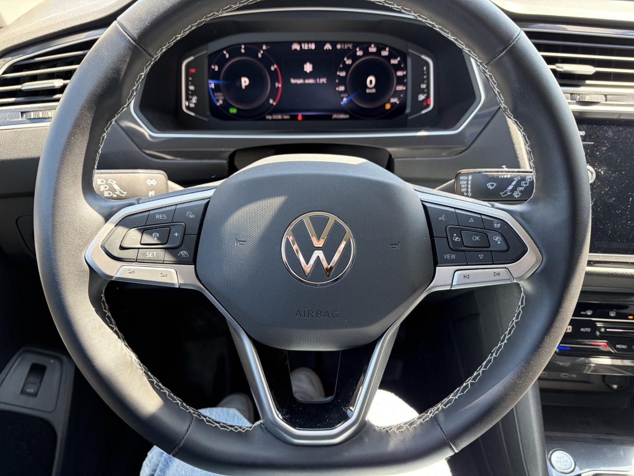 2024 Volkswagen Tiguan COMFORTLINE SIÈGES AVANT CHAUFFANT/VOLANT CHAUFFANT CAMÉRA DE RECUL Main Image