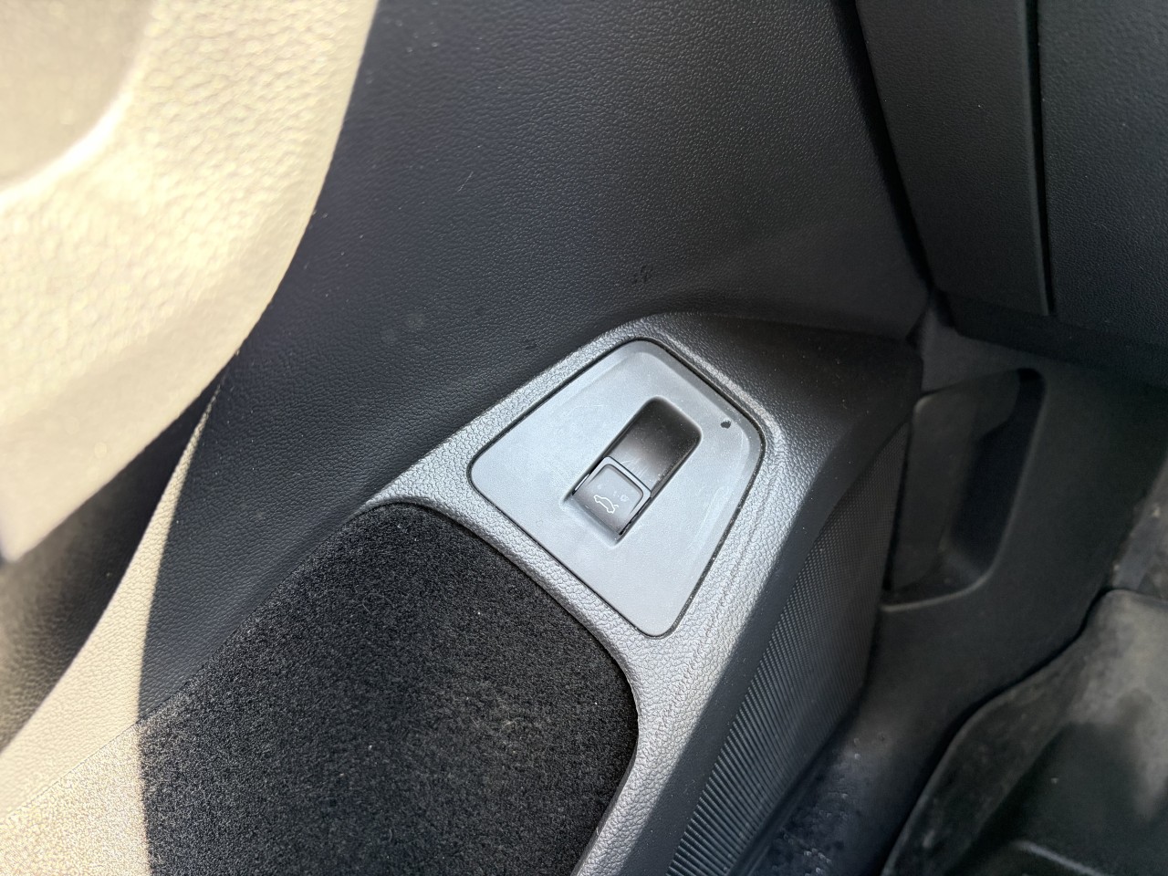 2024 Volkswagen Tiguan COMFORTLINE SIÈGES AVANT CHAUFFANT/VOLANT CHAUFFANT CAMÉRA DE RECUL Main Image