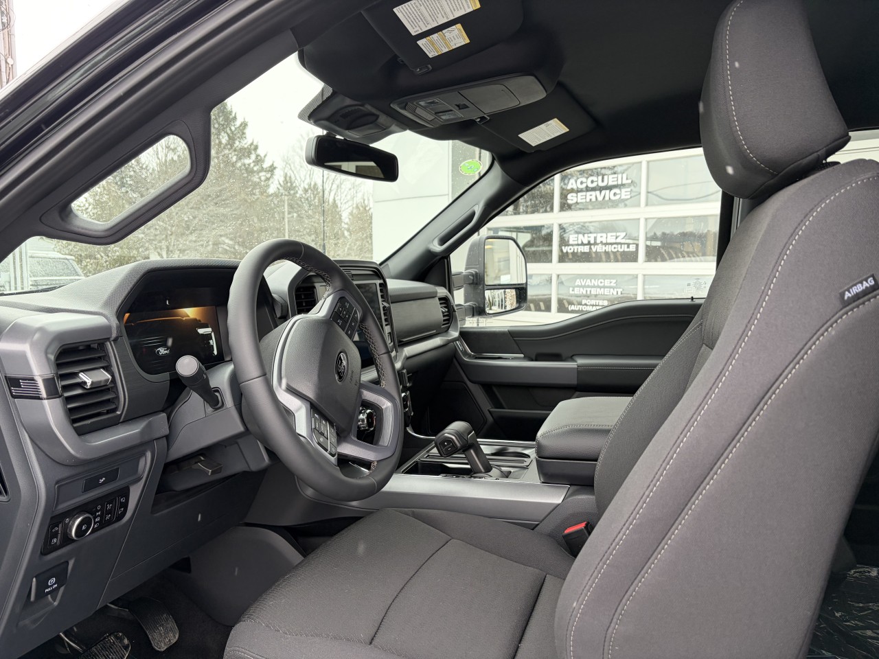 2026 Ford F-150 XLT POWERBOOST HYBRIDE 302A 4X4 SUPERCREW Main Image