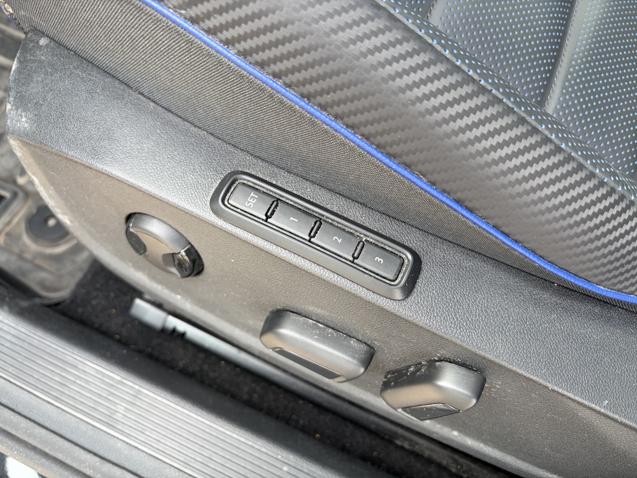 2025 Volkswagen Golf R DSG AWD DRIFT/RACE MODE PERFORMANCE Main Image