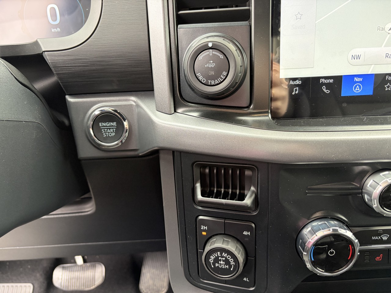 2026 Ford F-150 XLT POWERBOOST HYBRIDE 4X4 Main Image