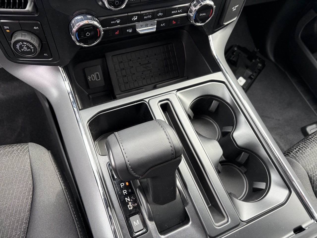 2026 Ford F-150 XLT POWERBOOST HYBRIDE 4X4 Main Image