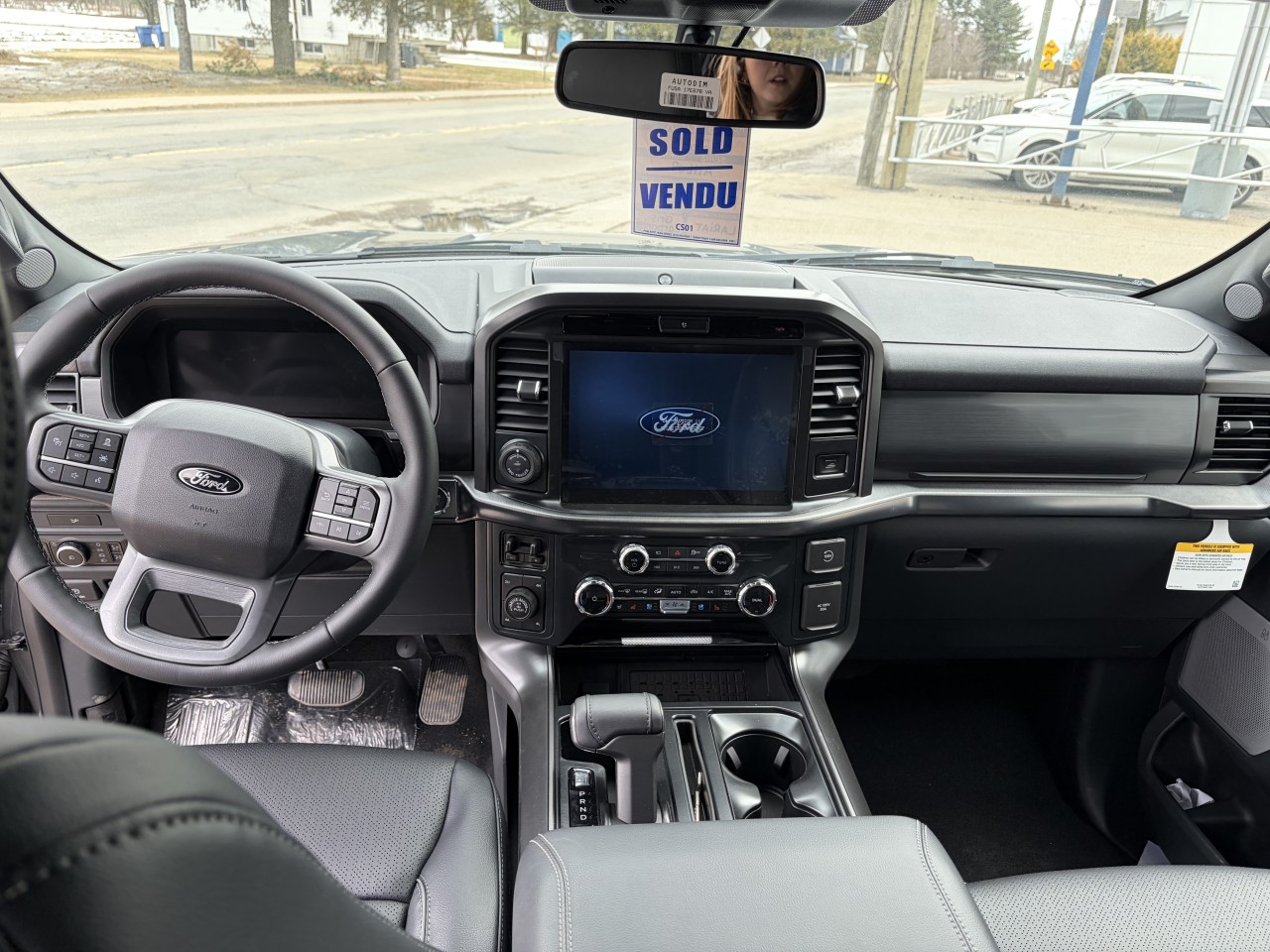 2026 Ford F-150 LARIAT Main Image