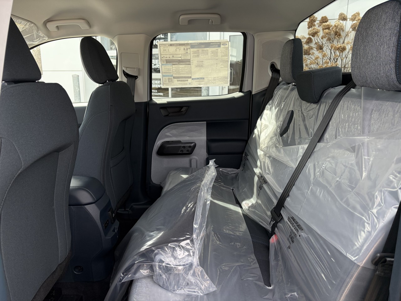 2026 Ford Maverick XLT AWD HYBRIDE ENSEMBLE REMORQUAGE 4K Main Image