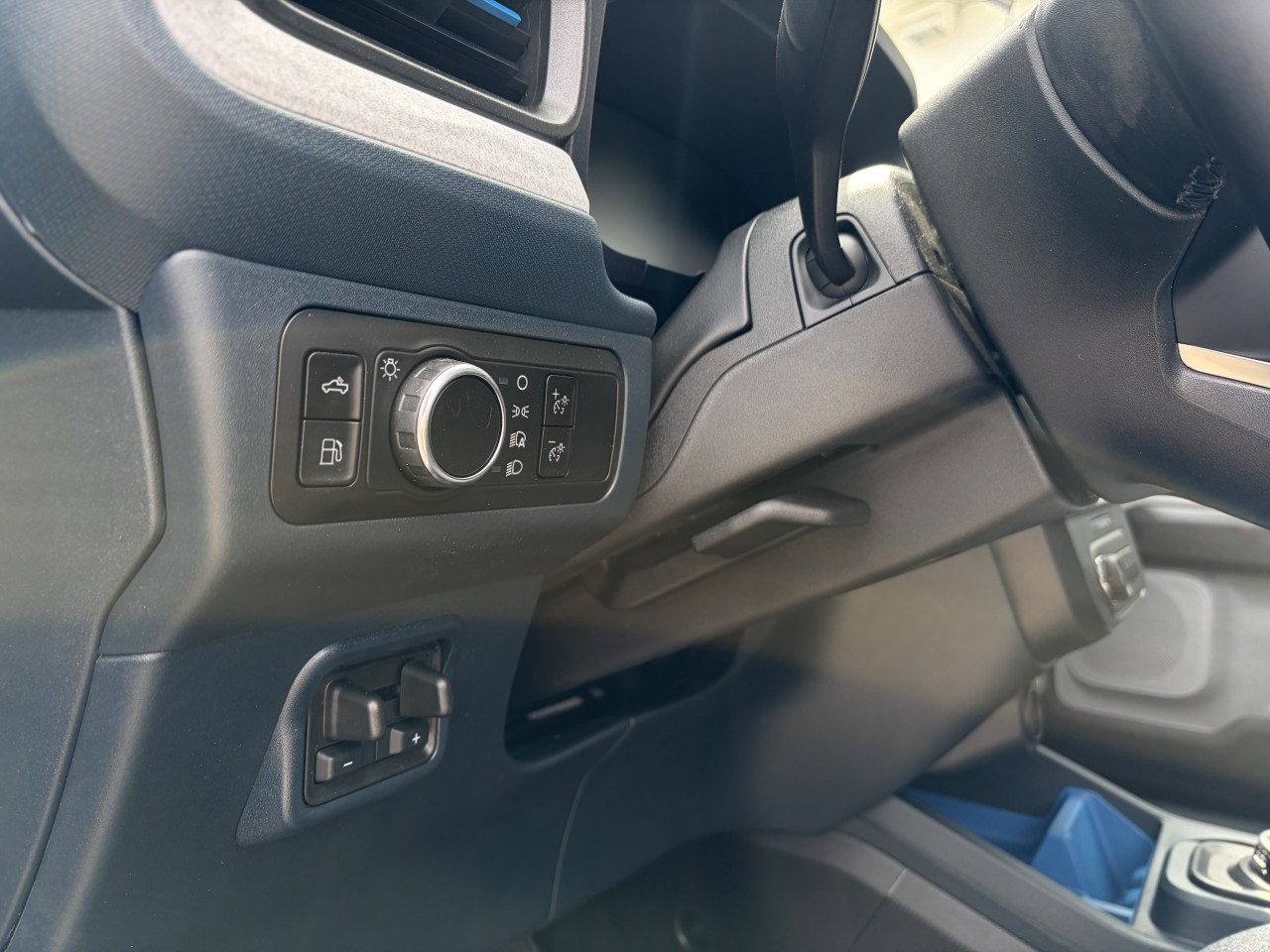 2026 Ford Maverick XLT AWD HYBRIDE ENSEMBLE REMORQUAGE 4K Main Image