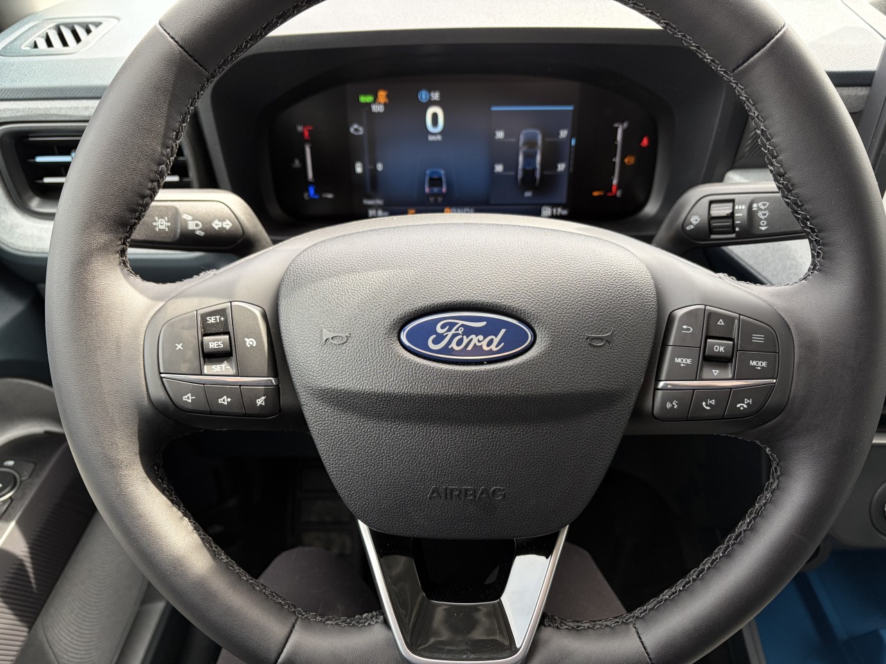 2026 Ford Maverick XLT AWD HYBRIDE ENSEMBLE REMORQUAGE 4K Main Image