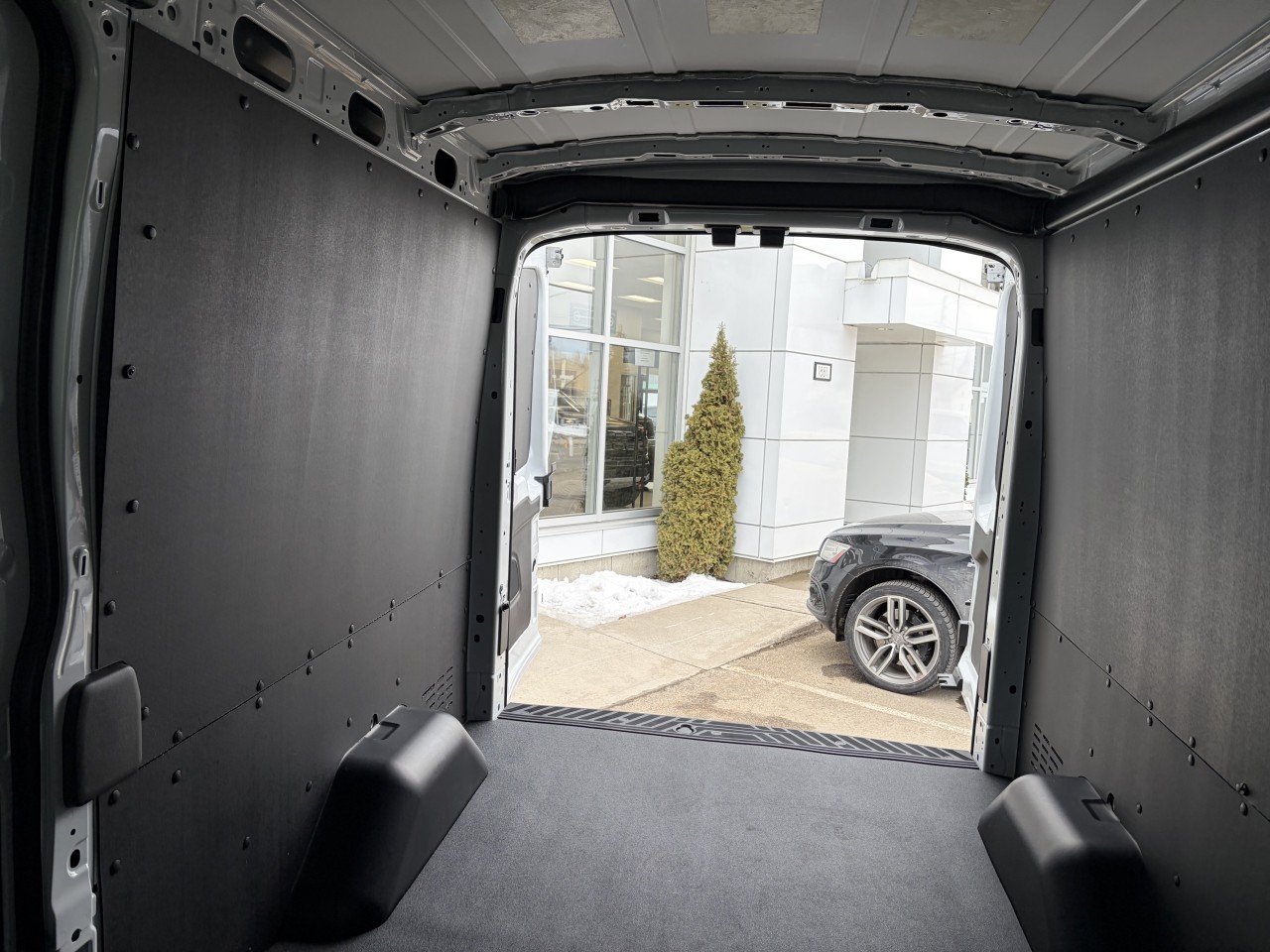 2026 Ford Transit-250 T-250 148" Med Rf 9070 GVWR AWD Main Image