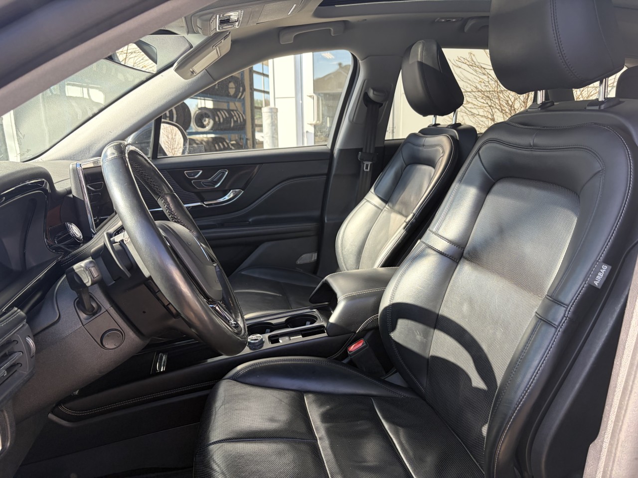 2022 Lincoln Corsair RESERVE CUIR AWD ENSEMBLE REMORQUAGE Main Image