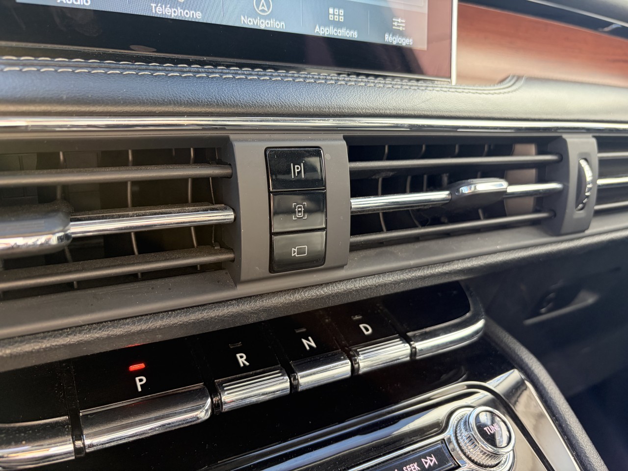 2022 Lincoln Corsair RESERVE CUIR AWD ENSEMBLE REMORQUAGE Main Image