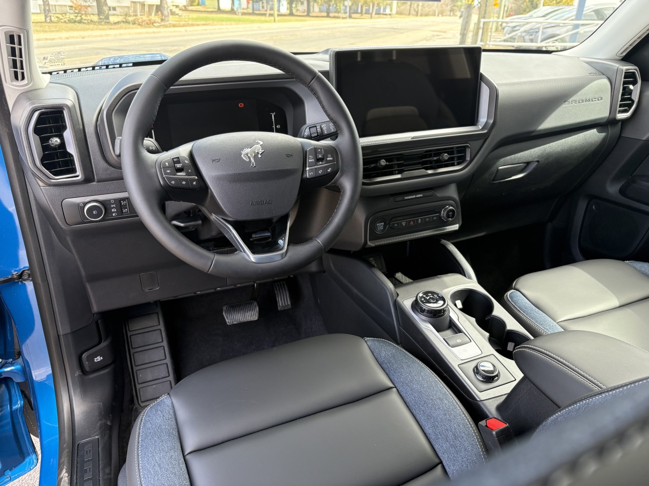 2026 Ford Bronco Sport Outer Banks Main Image