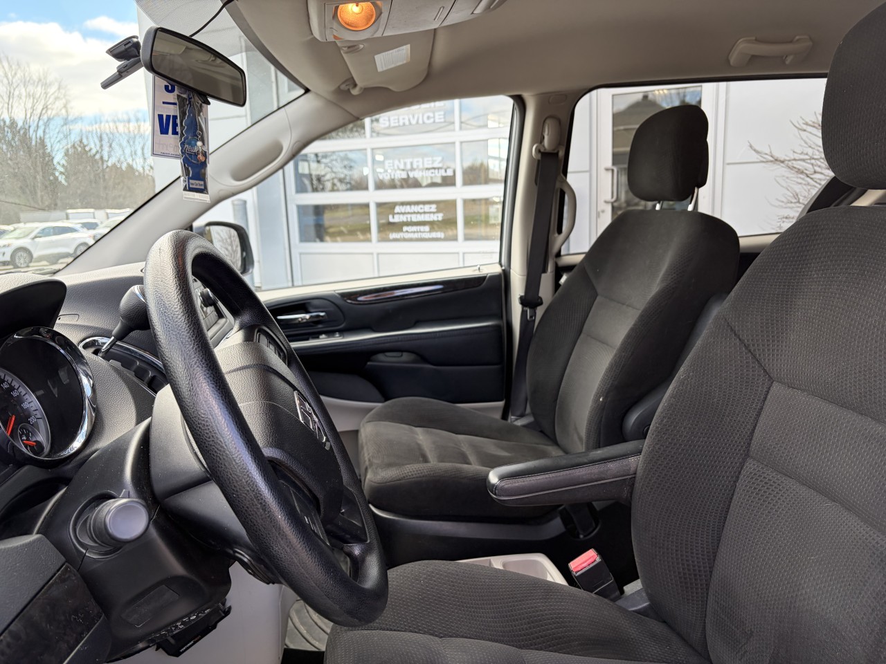 2015 Dodge Grand Caravan SXT CAMÉRA DE RECUL FWD Main Image