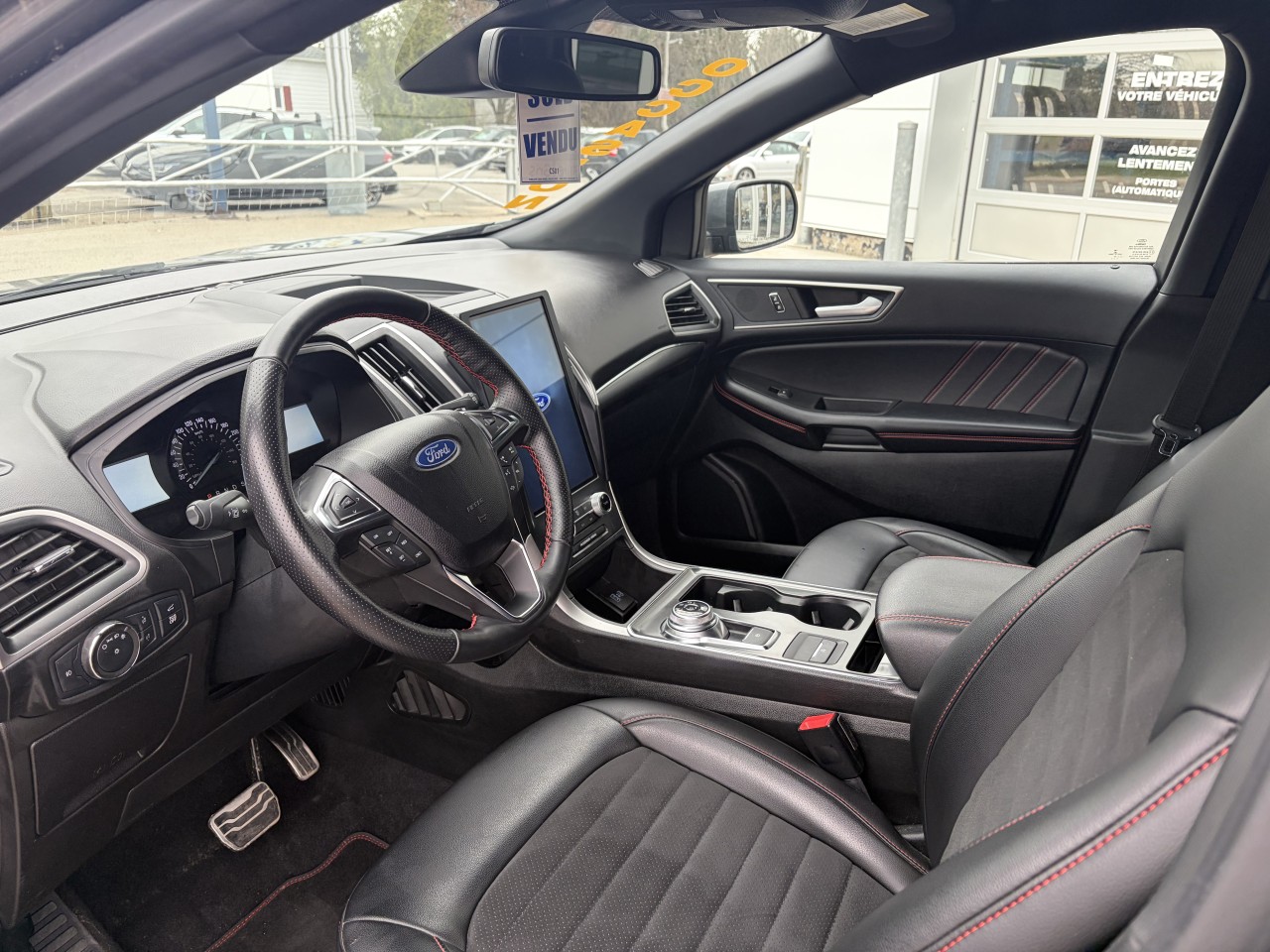 2022 Ford Edge ST LINE AWD ENSEMBLE REMORQUAGE Main Image