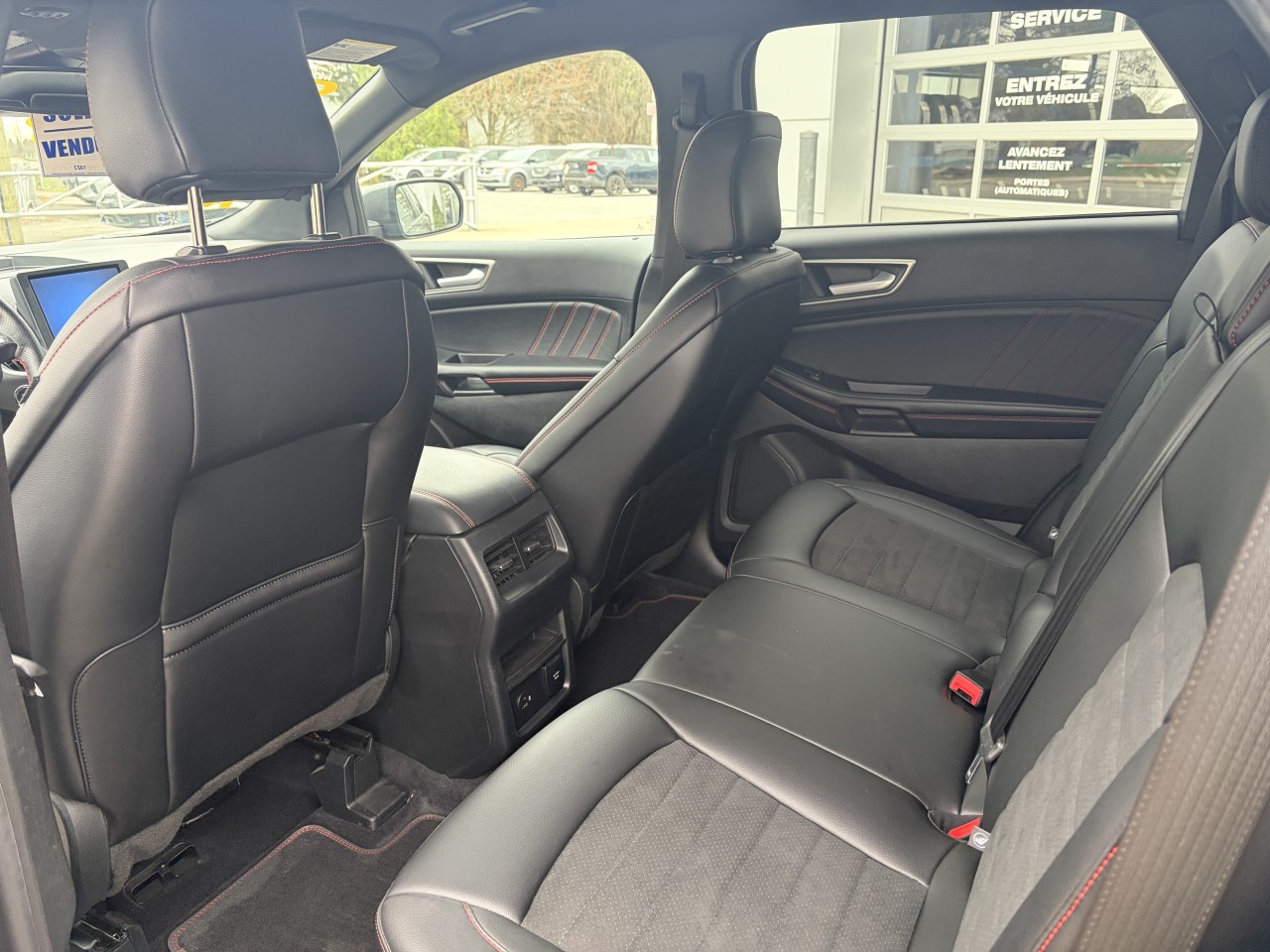 2022 Ford Edge ST LINE AWD ENSEMBLE REMORQUAGE Main Image