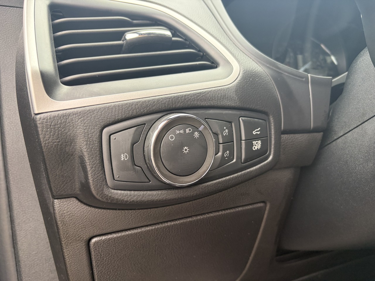 2022 Ford Edge ST LINE AWD ENSEMBLE REMORQUAGE Main Image