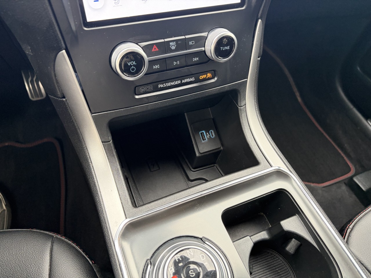 2022 Ford Edge ST LINE AWD ENSEMBLE REMORQUAGE Main Image