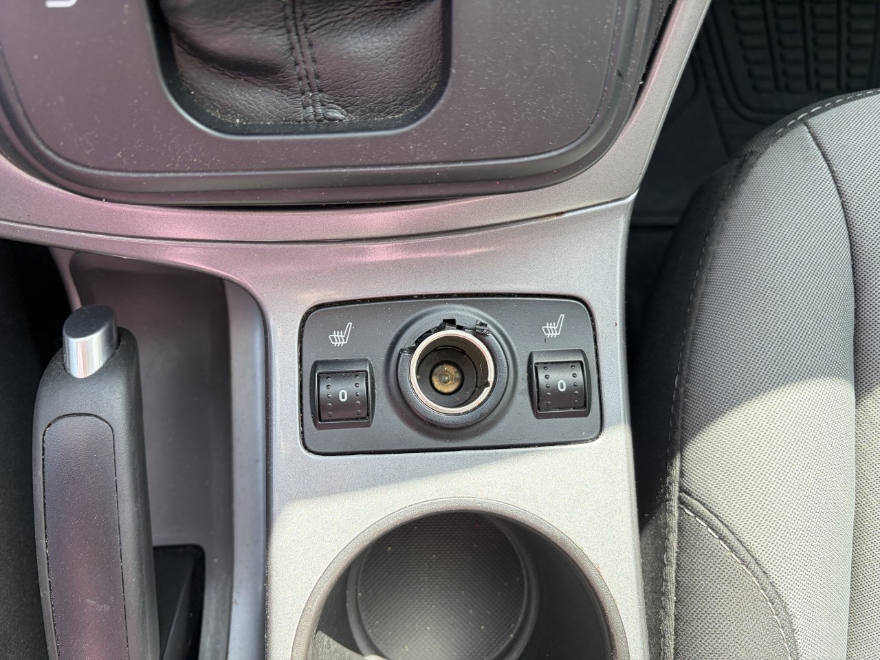 2015 Ford Escape SE Main Image