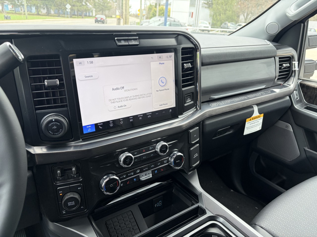 2026 Ford Super Duty F-250 SRW LARIAT Main Image