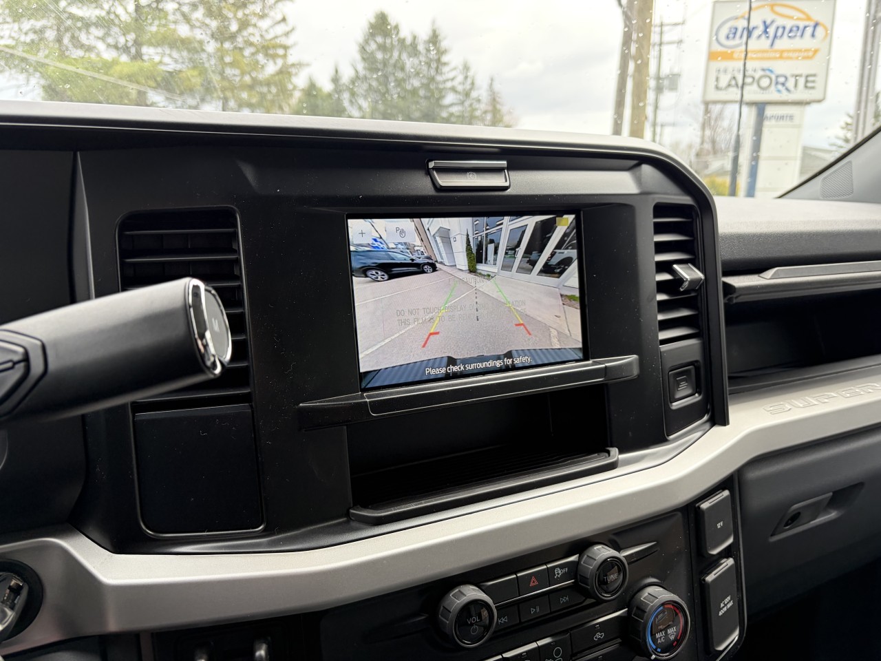 2026 Ford Super Duty F-250 SRW XLT Main Image