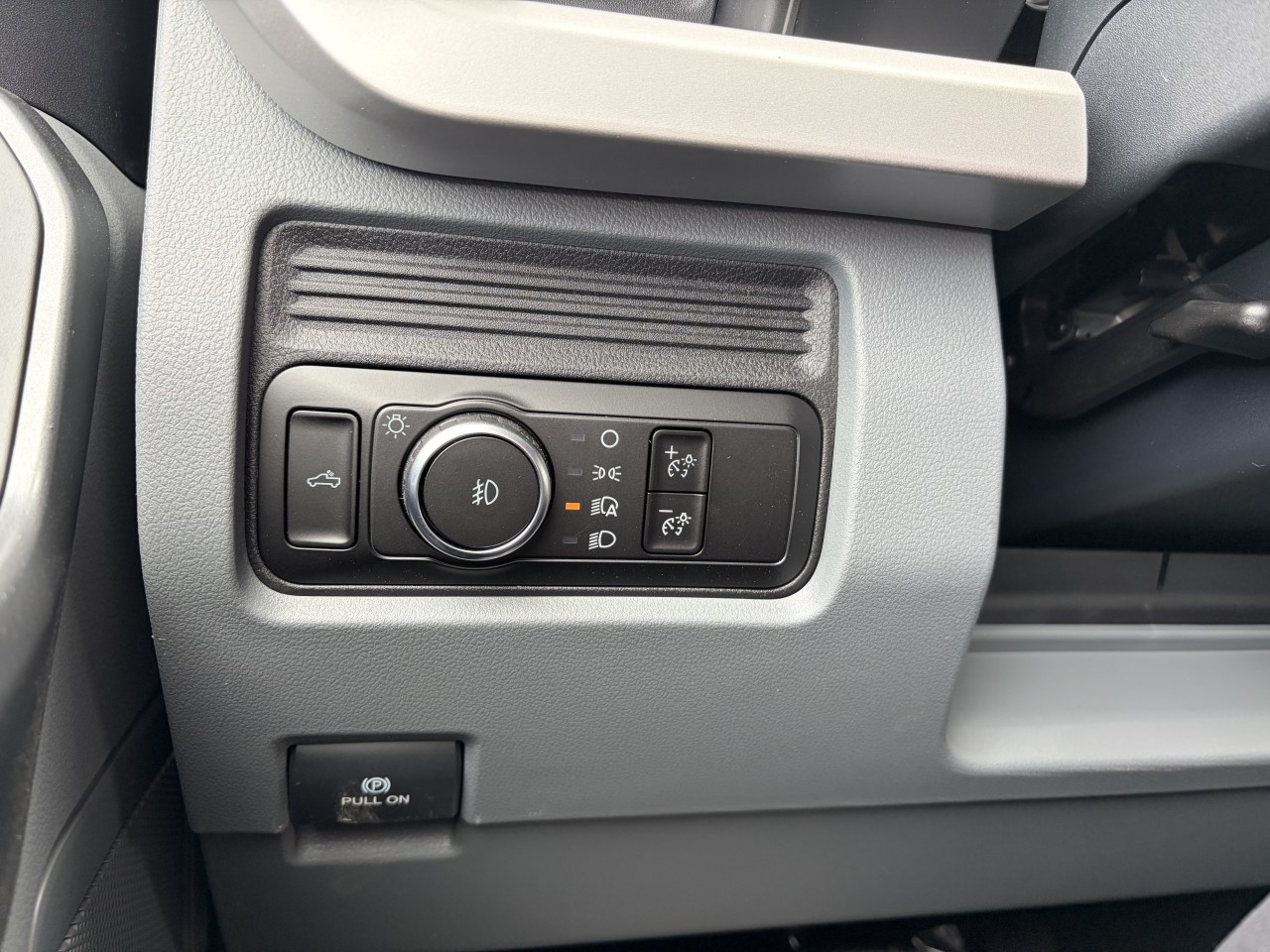 2026 Ford F-250 Super Duty XLT Main Image
