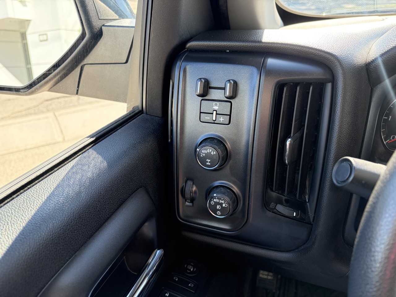 2019 GMC Sierra 1500 Limited 4WD Double Cab Main Image
