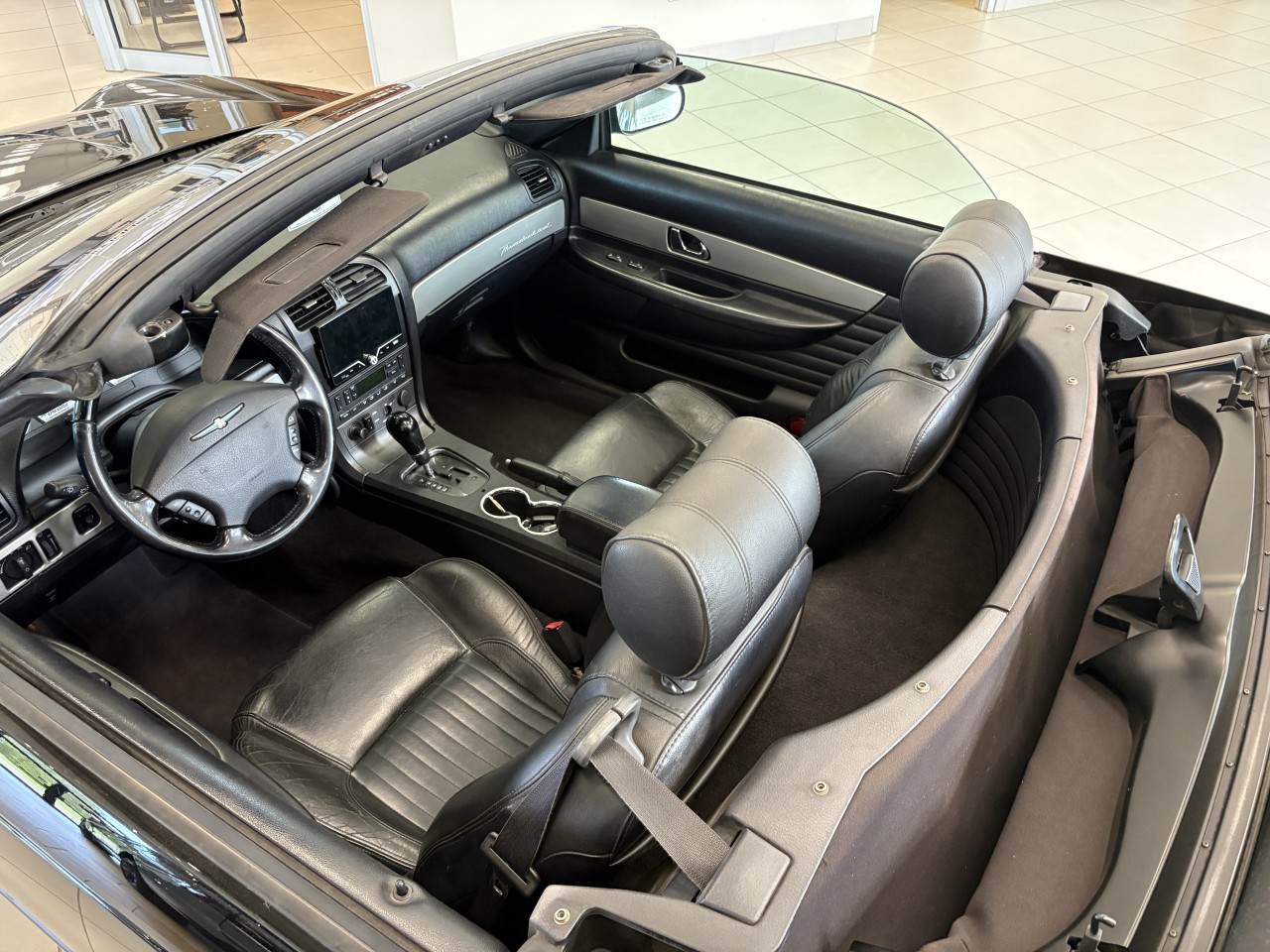 2005 Ford Thunderbird Cuir Main Image