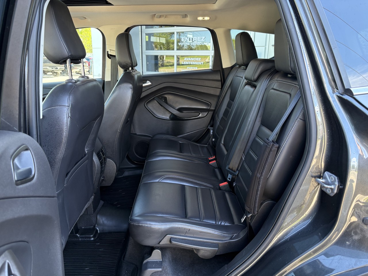 2019 Ford Escape SEL Main Image