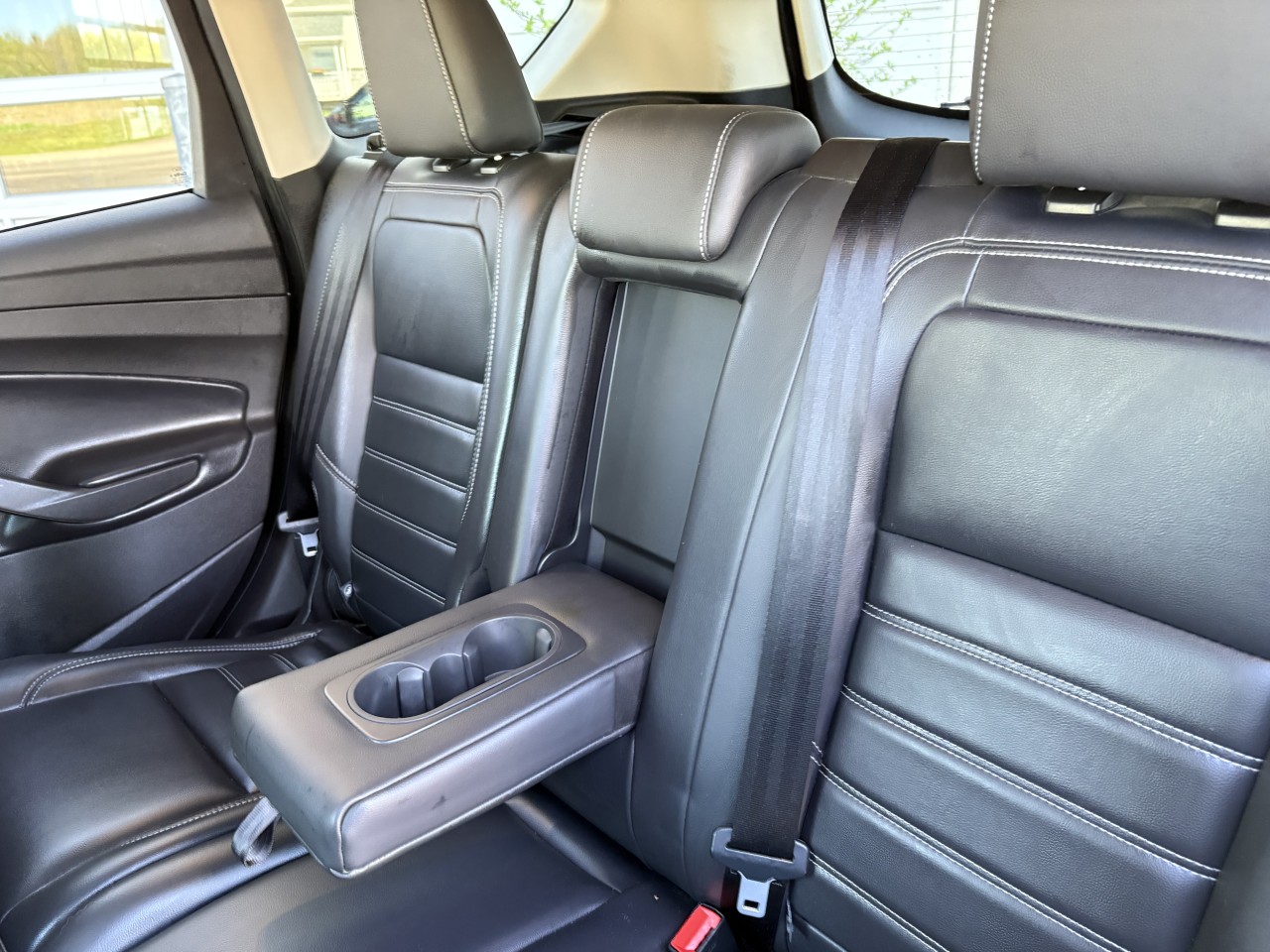 2019 Ford Escape SEL Main Image