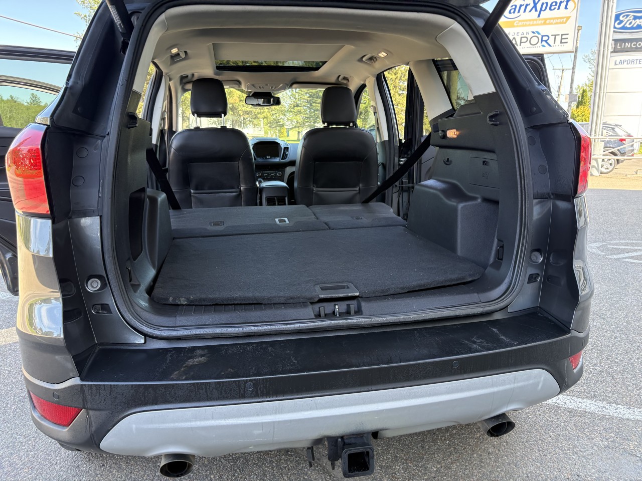 2019 Ford Escape SEL Main Image