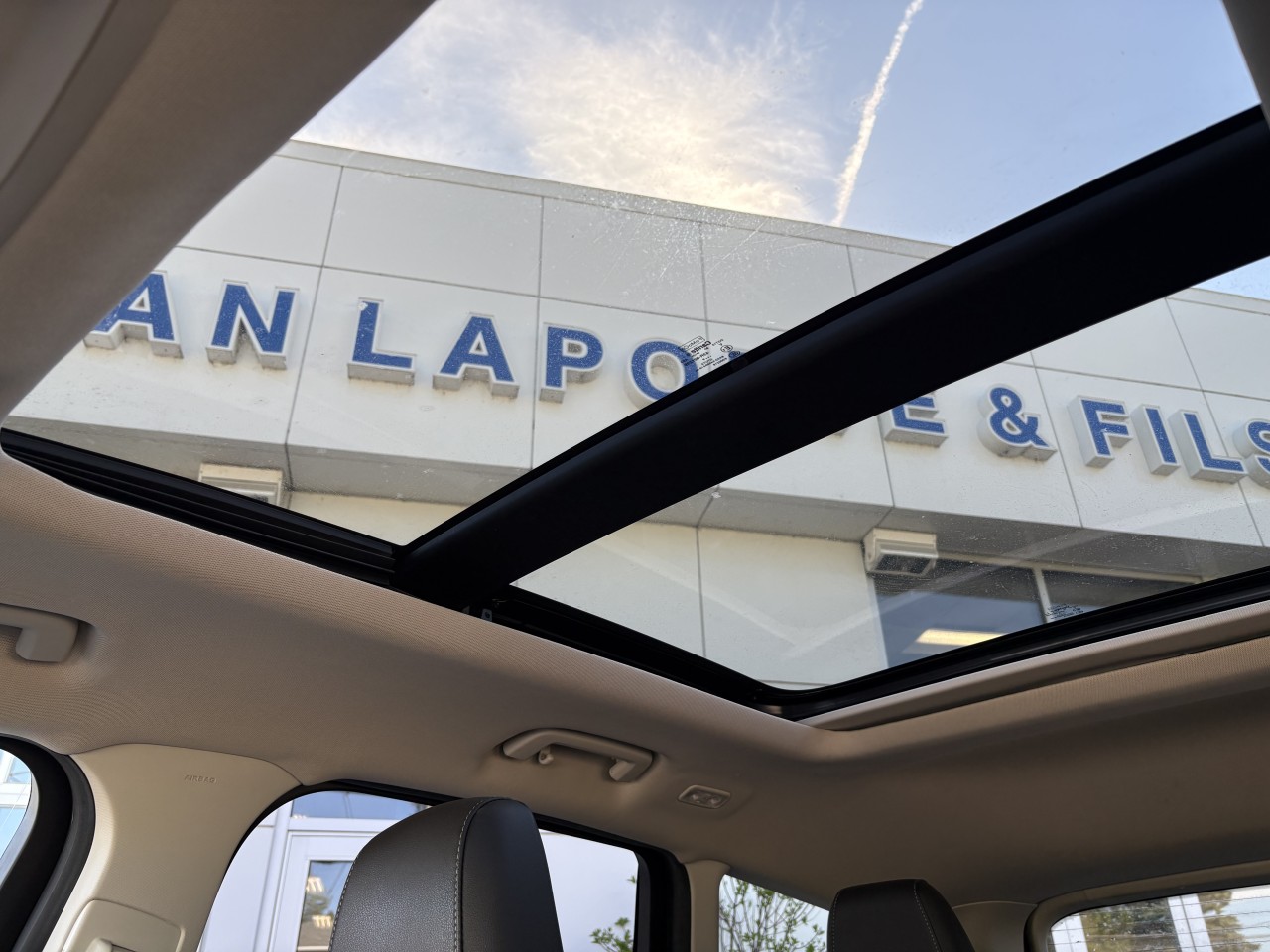 2019 Ford Escape SEL Main Image