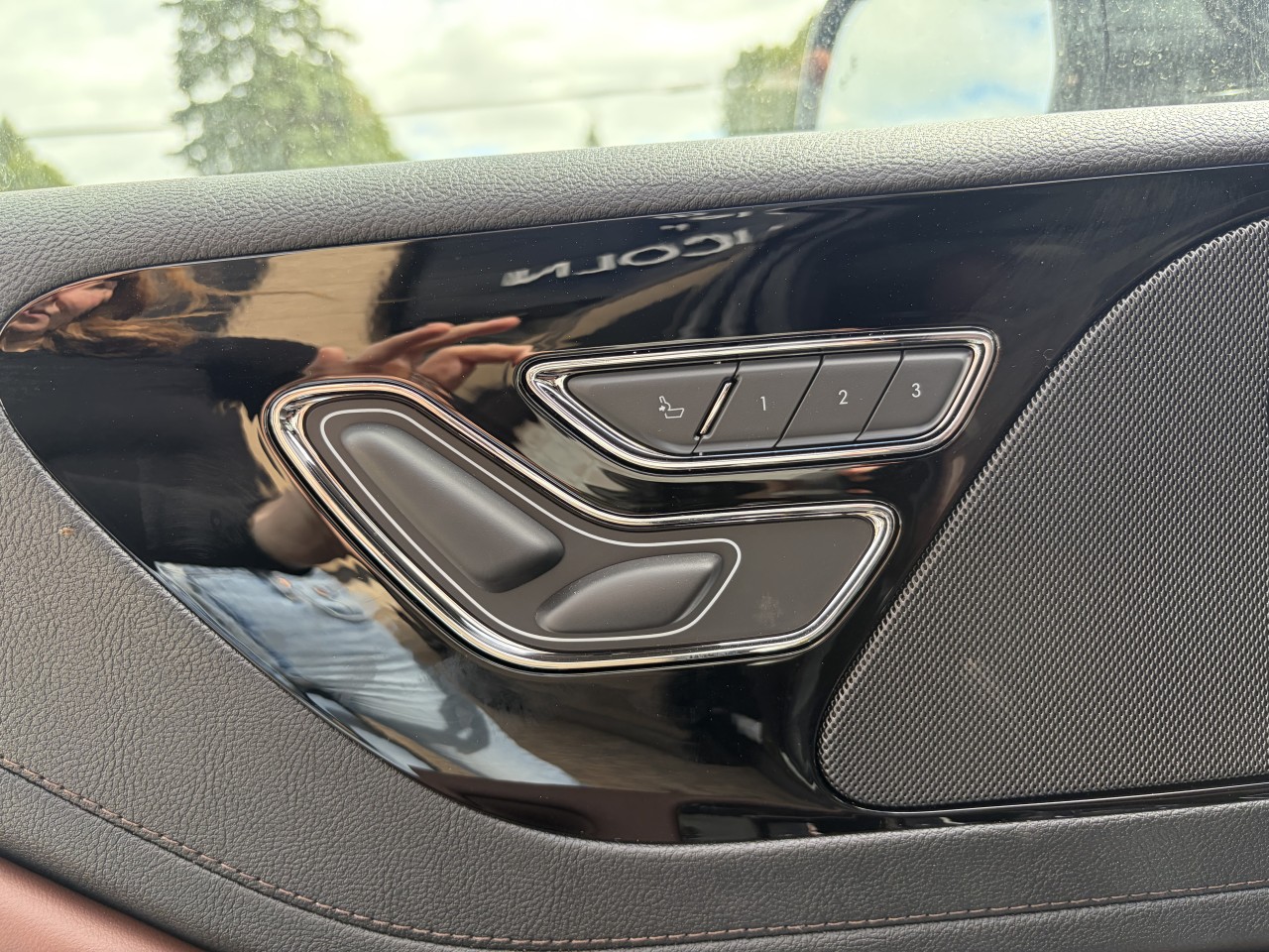 2026 Lincoln Aviator Reserve Main Image
