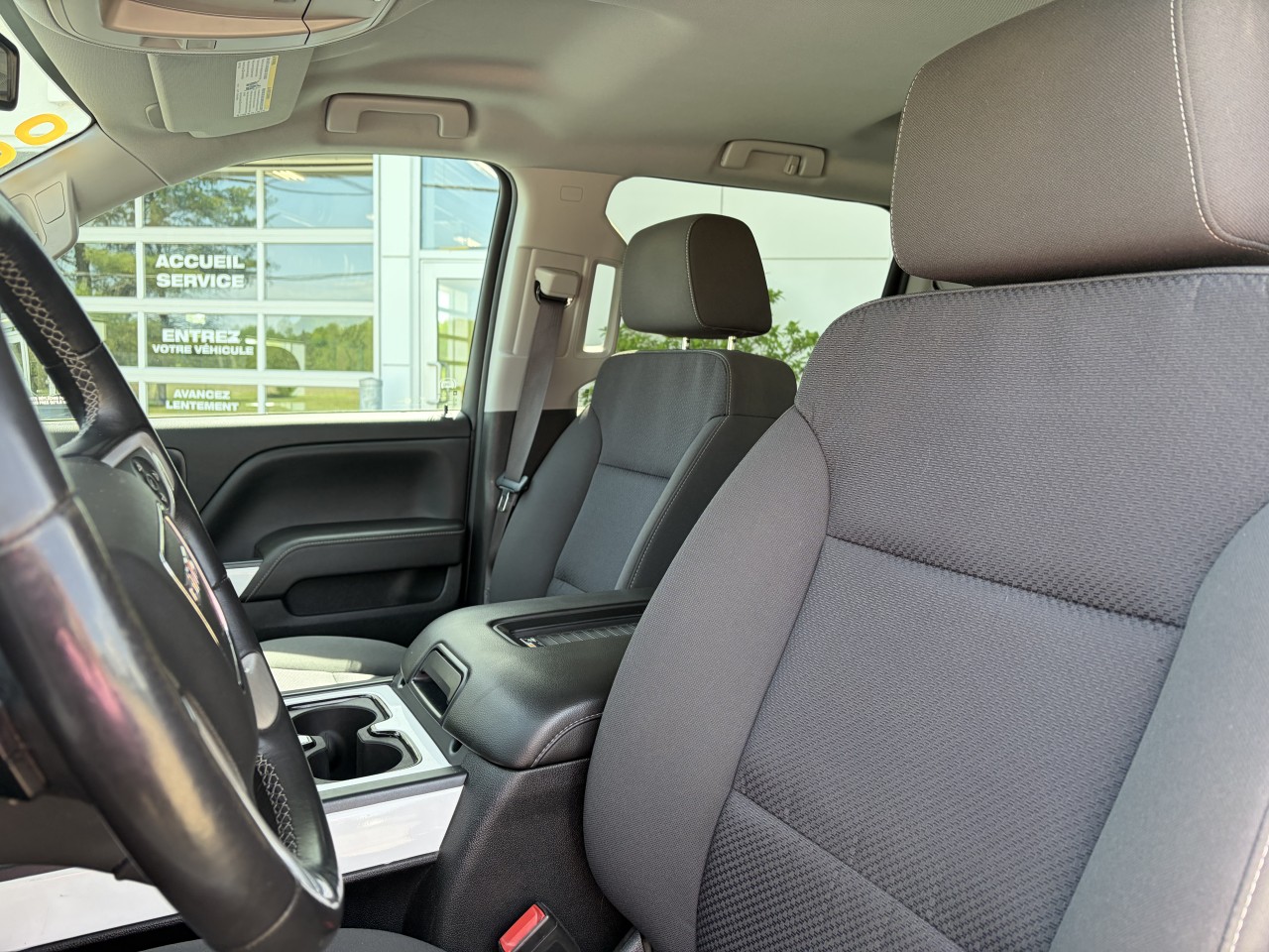 2017 GMC Sierra 1500 SLE Main Image