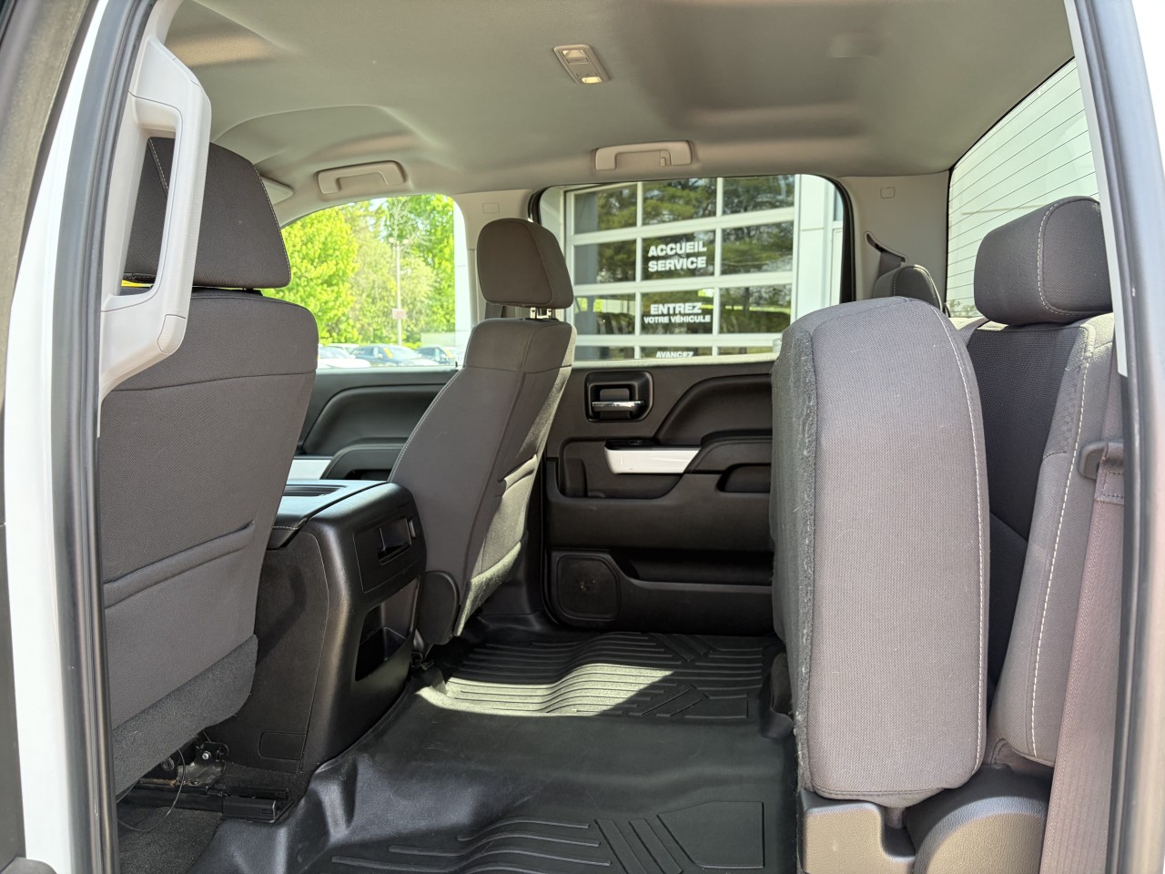 2017 GMC Sierra 1500 SLE Main Image