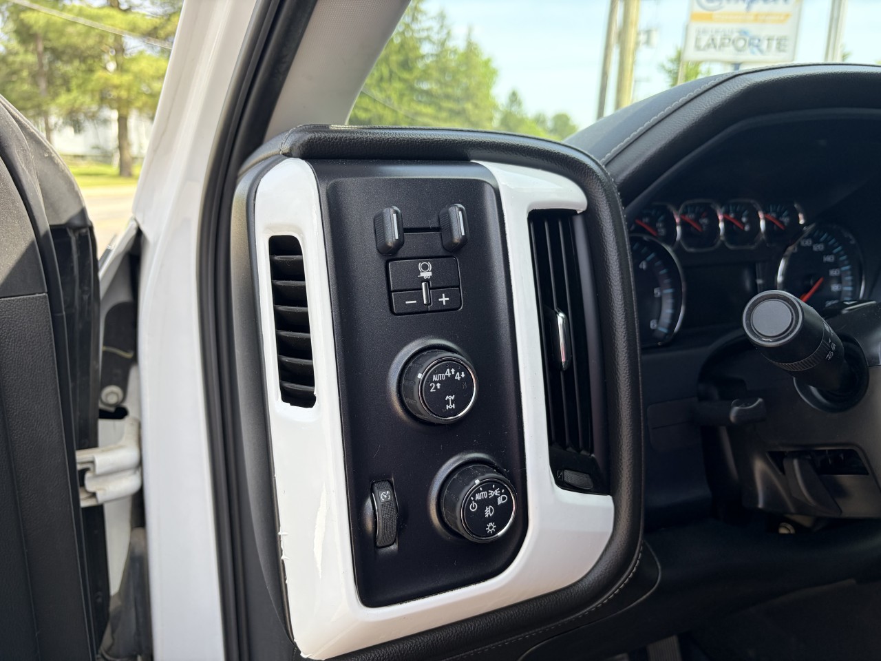 2017 GMC Sierra 1500 SLE Main Image