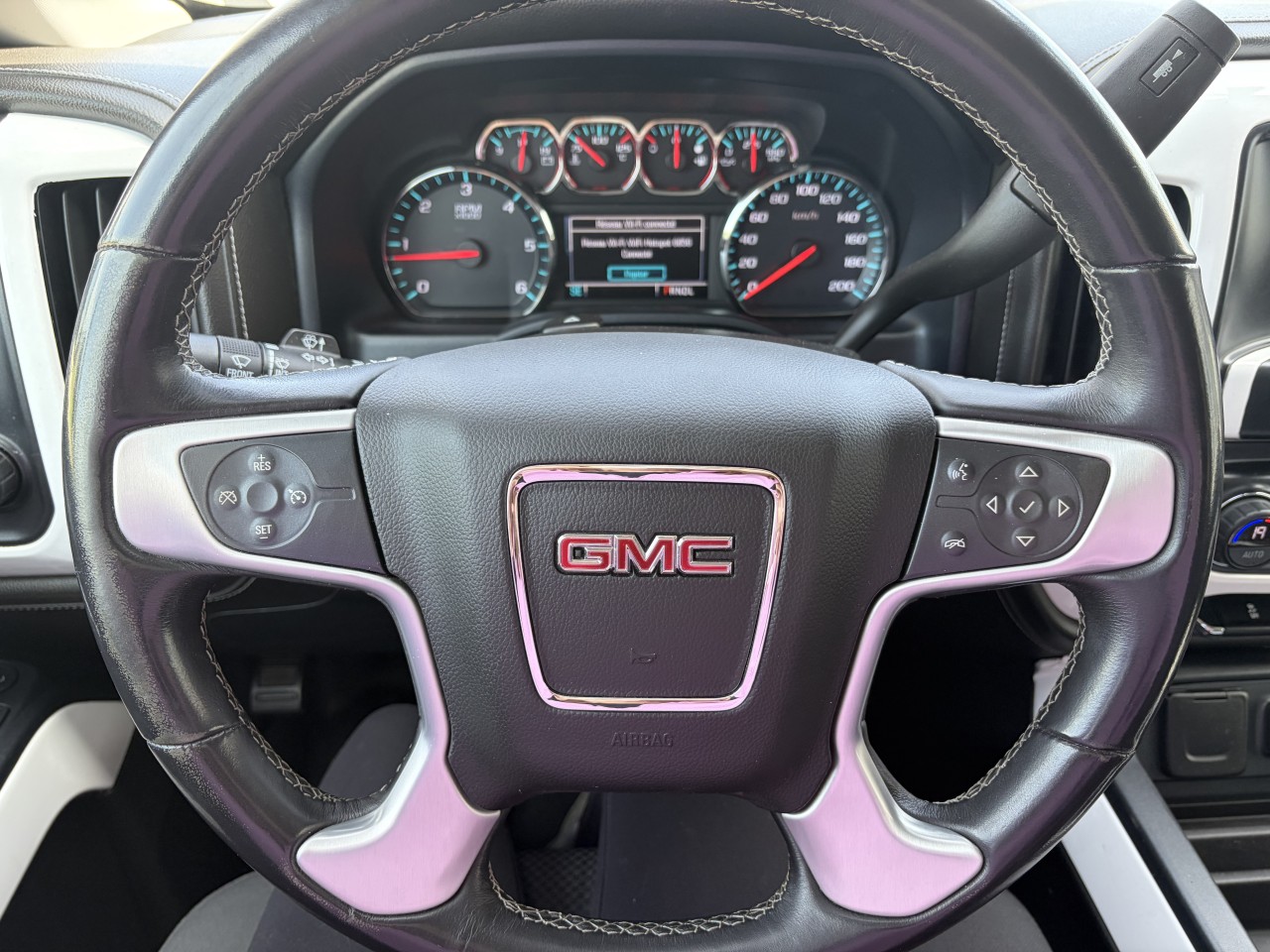 2017 GMC Sierra 1500 SLE Main Image