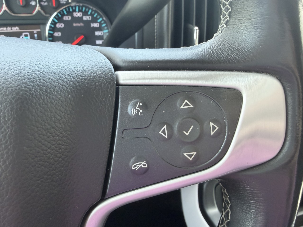 2017 GMC Sierra 1500 SLE Main Image