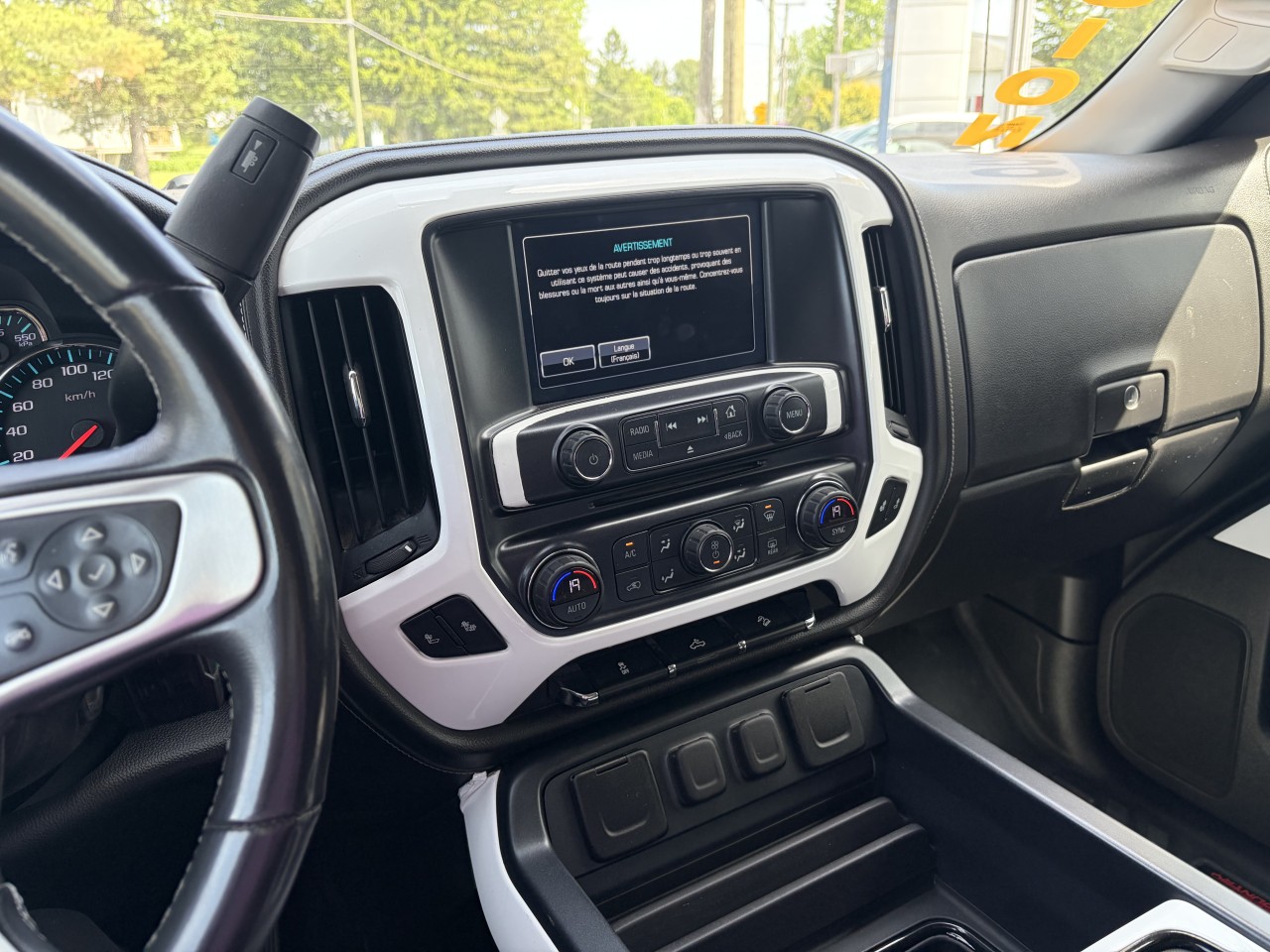 2017 GMC Sierra 1500 SLE Main Image