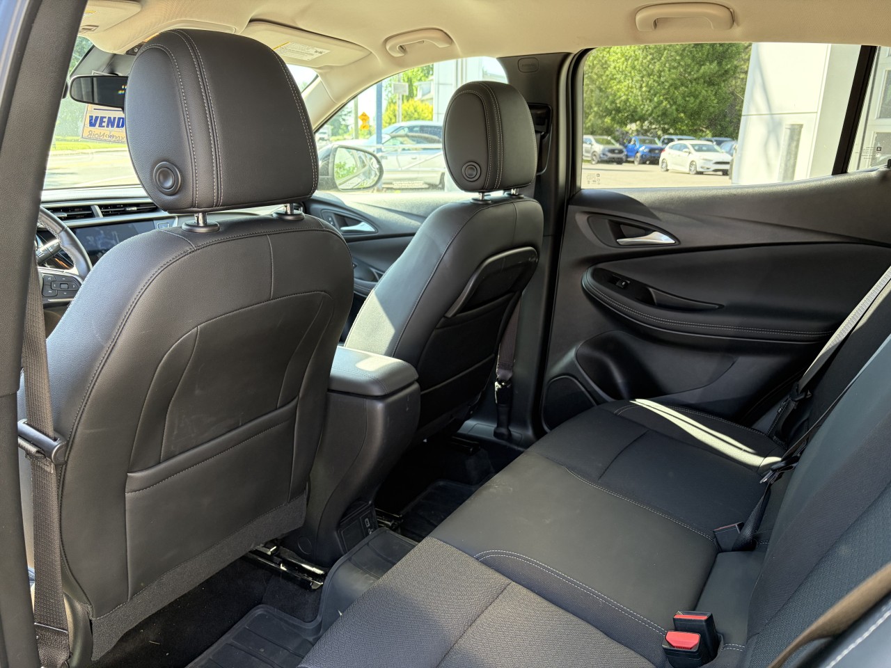 2022 Buick Encore GX Preferred Main Image