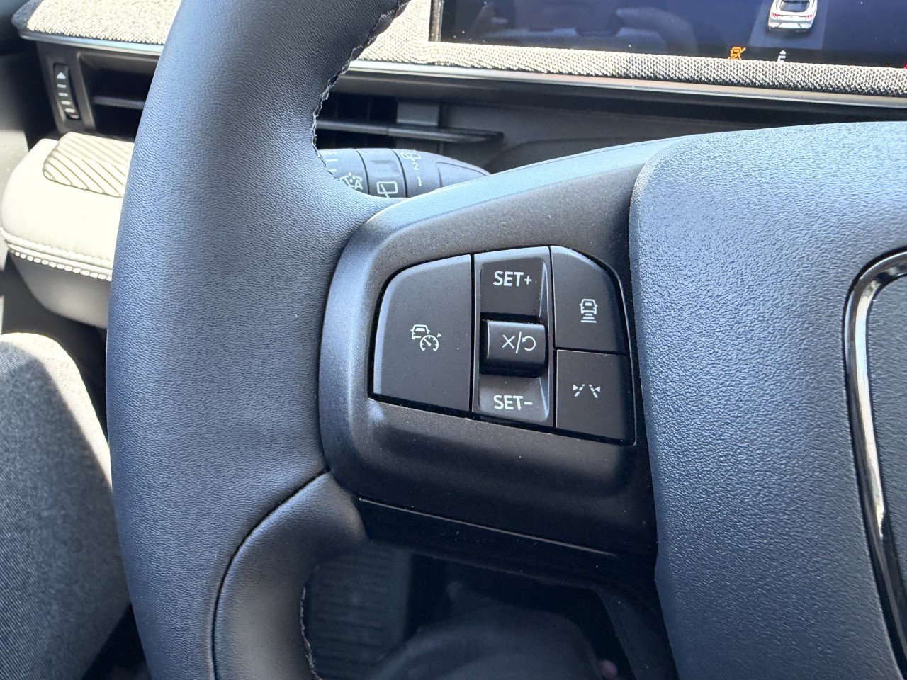 2026 Ford Mustang Mach-E PREMIUM EXTENDED BATTERY Main Image