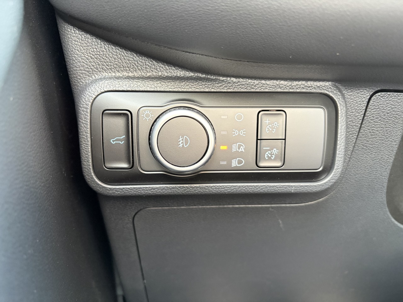 2026 Ford Explorer TREMOR 4WD ECOBOOST Main Image