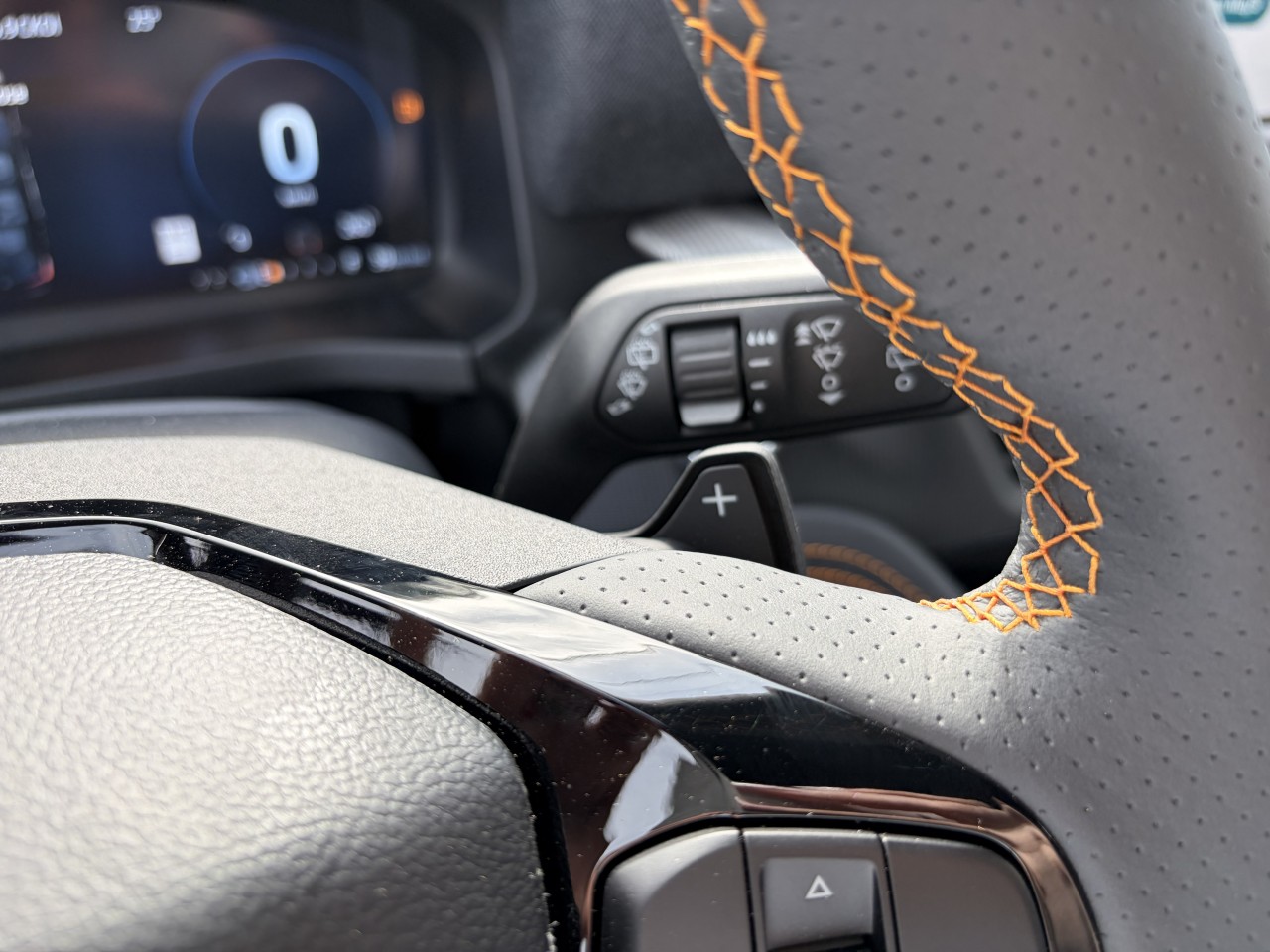 2026 Ford Explorer TREMOR 4WD ECOBOOST Main Image