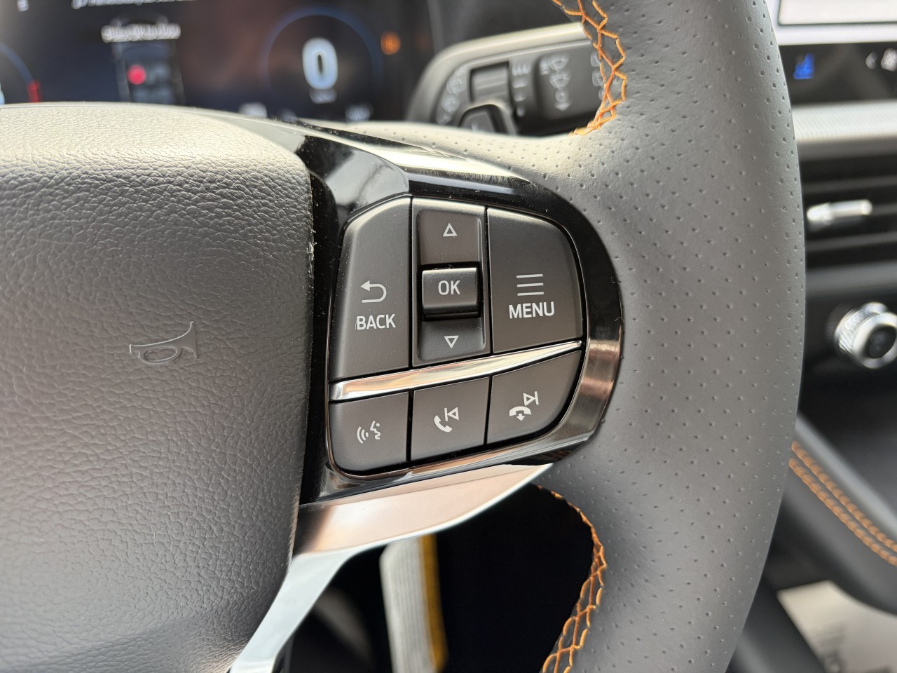 2026 Ford Explorer TREMOR 4WD ECOBOOST Main Image