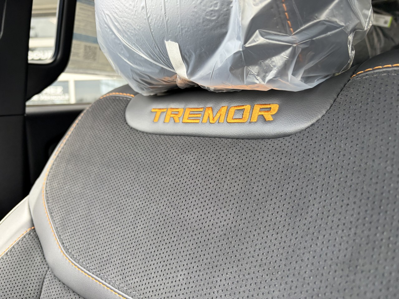 2026 Ford Explorer TREMOR 4WD ECOBOOST Main Image