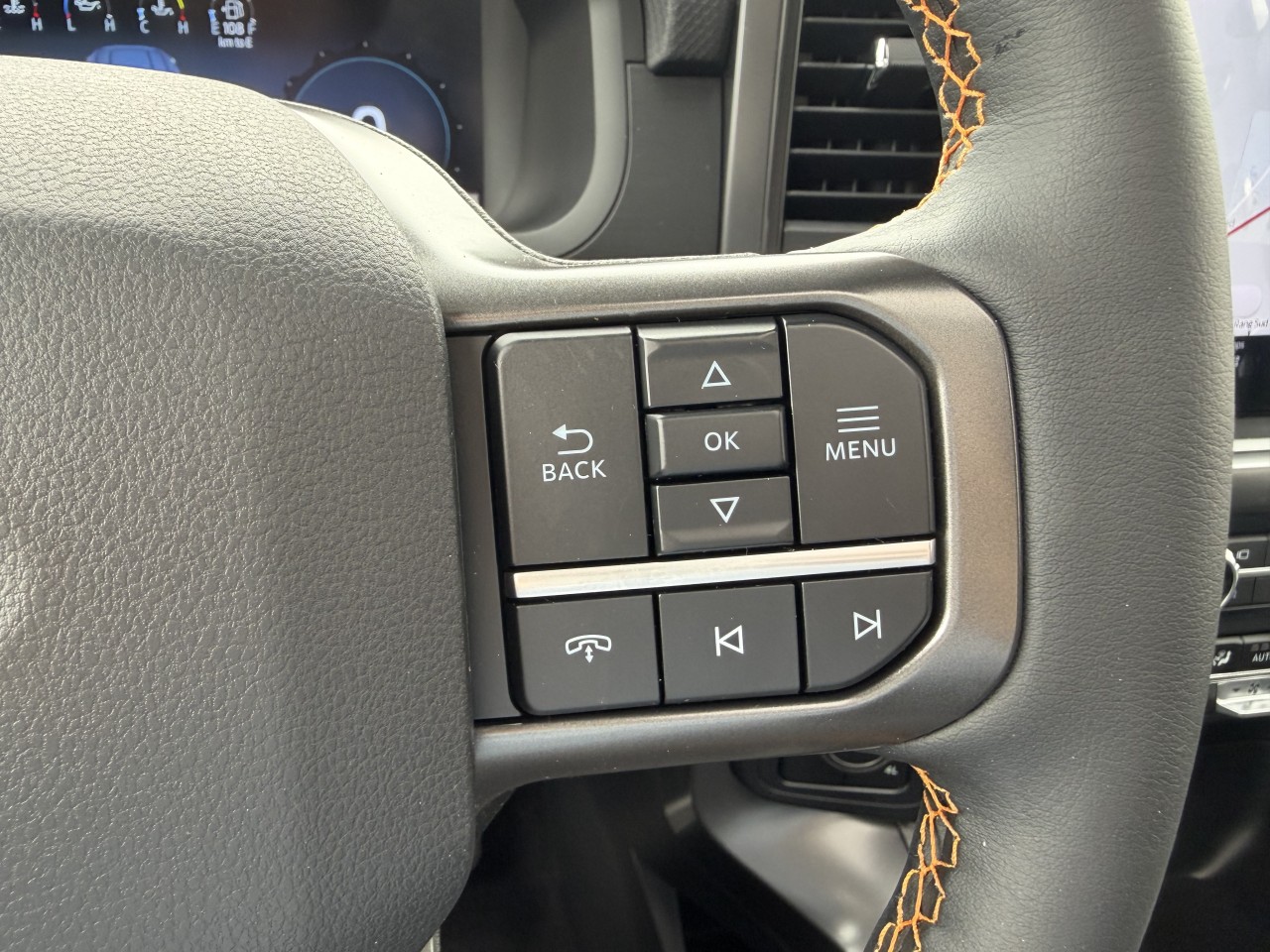 2026 Ford F-150 TREMOR ENSEMBLE REMORQUAGE TRACTION 4X4 ECOBOOST TOIT OUVRANT 401A Main Image