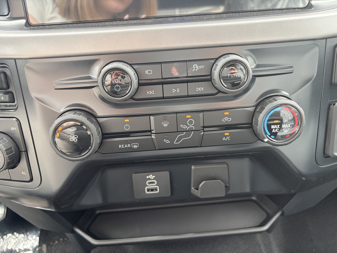 2026 Ford F-150 XLT Main Image