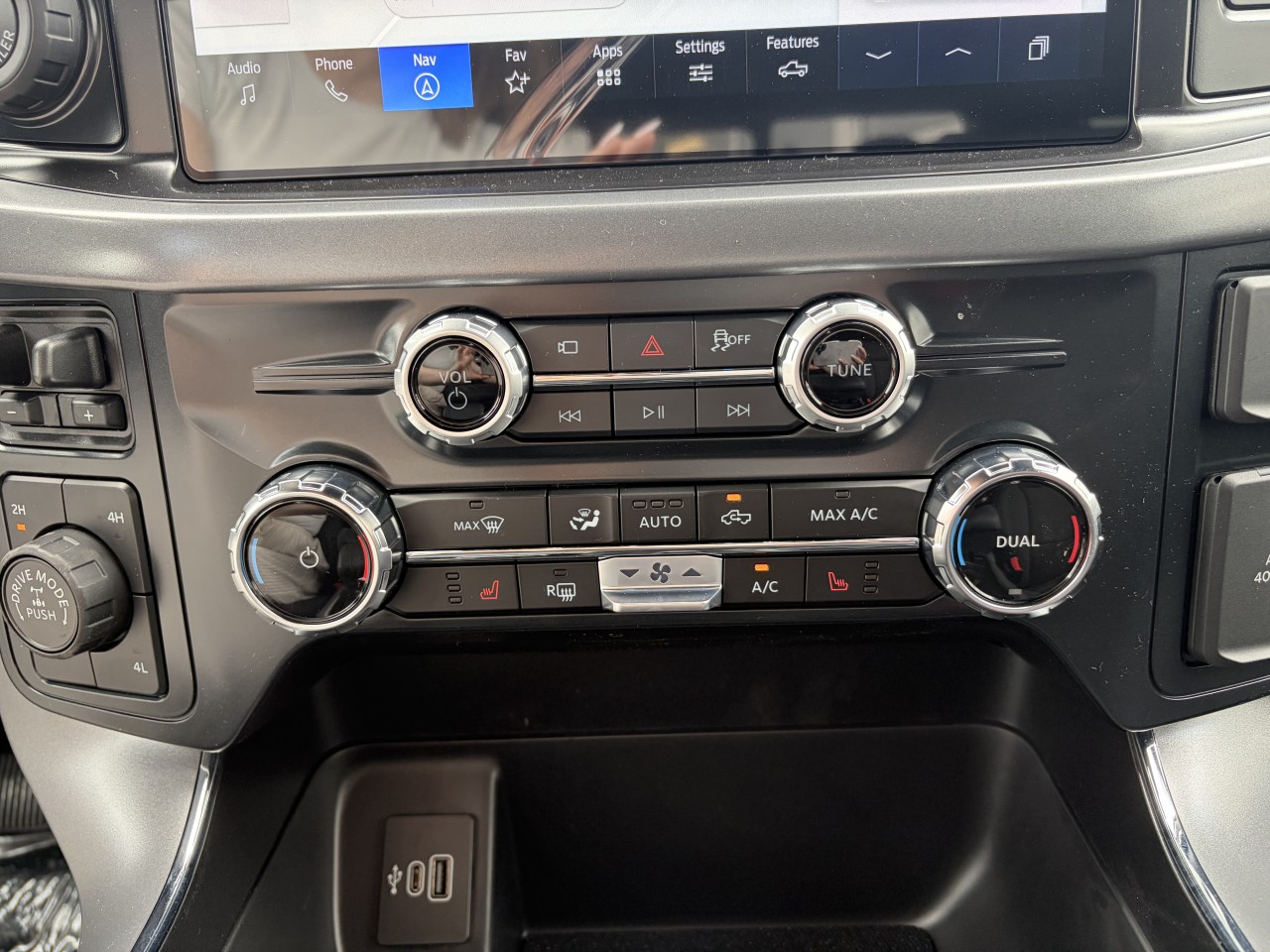 2026 Ford F-150 XLT 302A ECOBOOST 4X4 Main Image